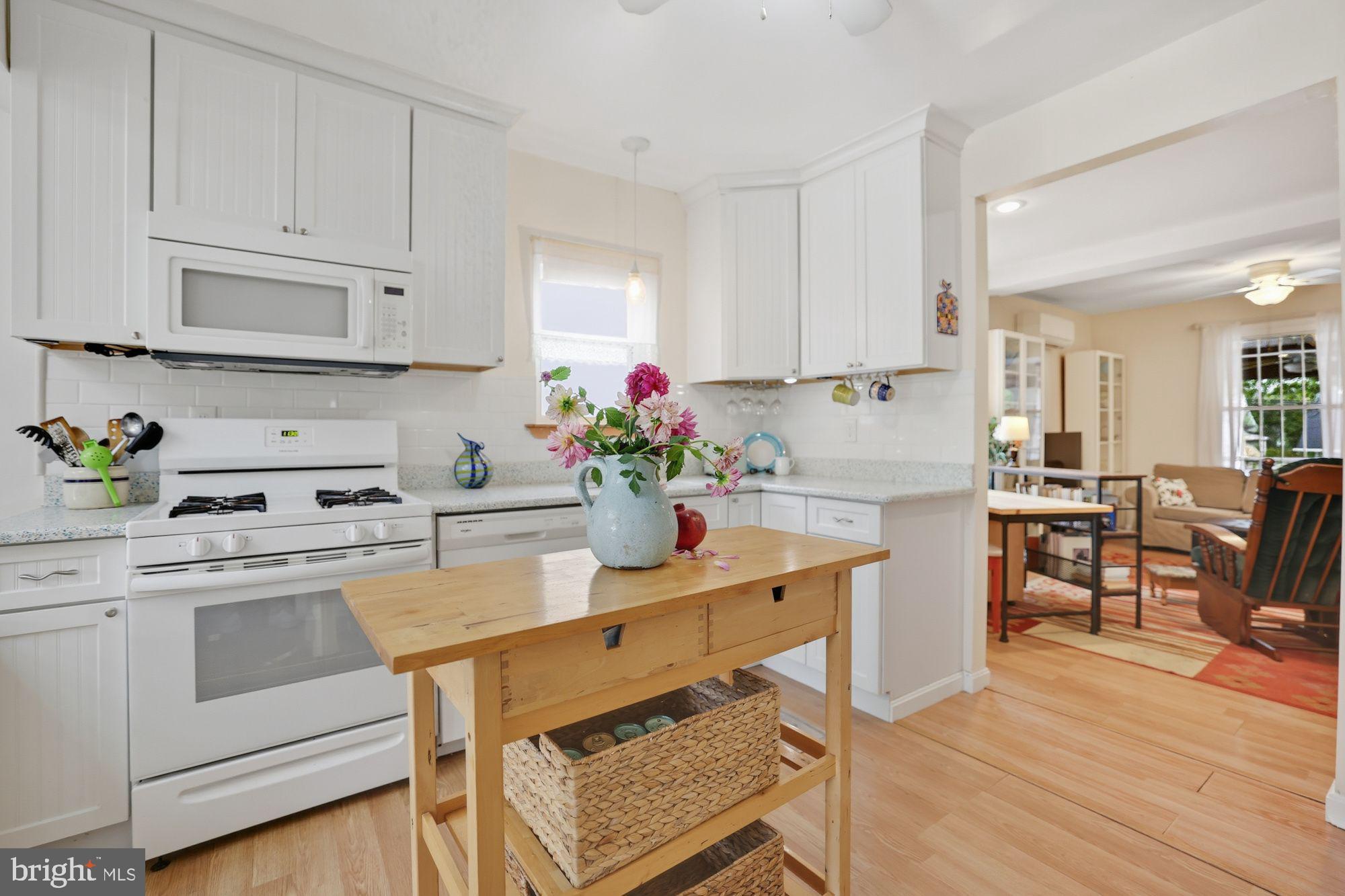 COTTAGE CITY - Residential