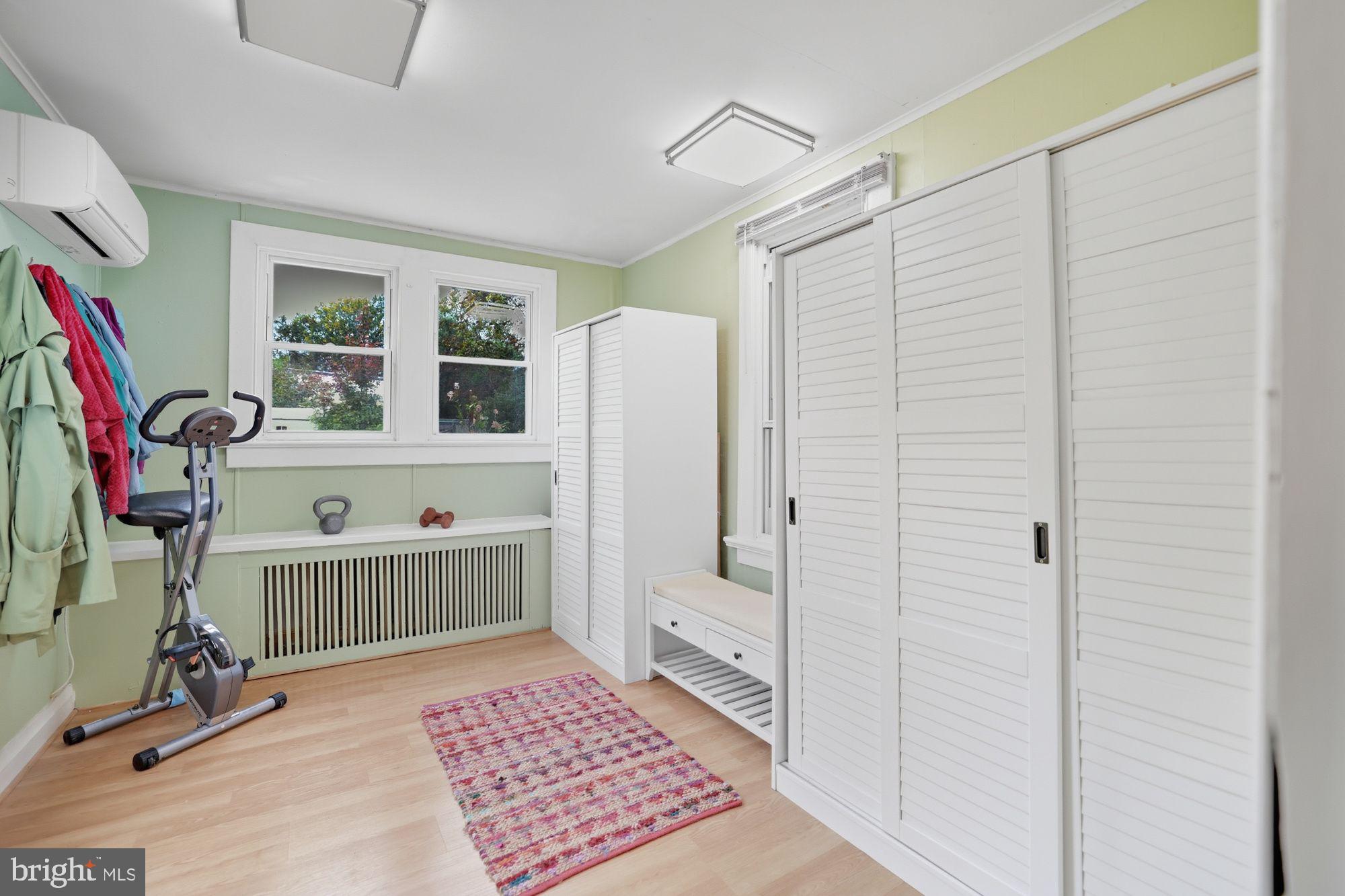 COTTAGE CITY - Residential