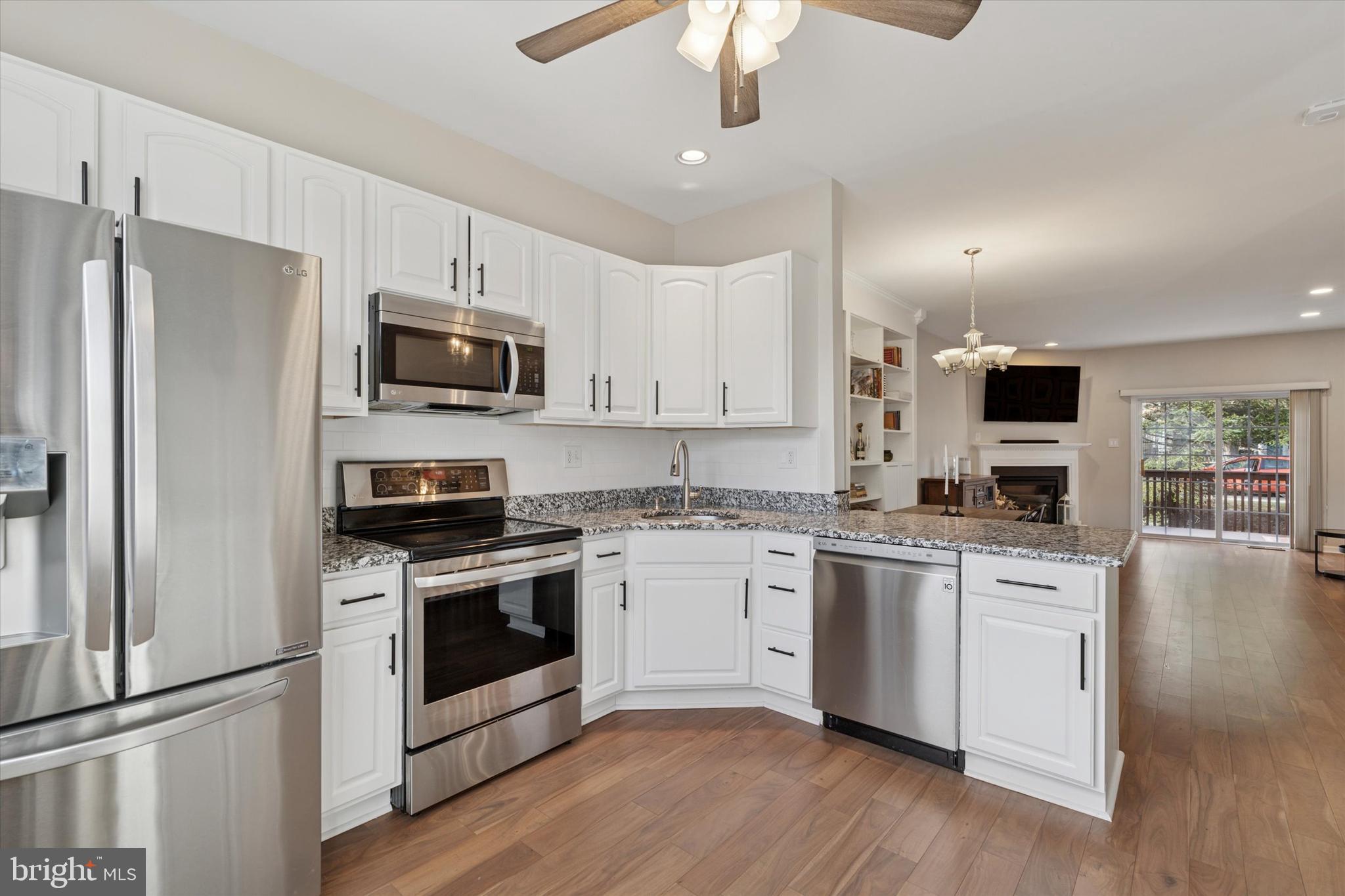 FRENCH CREEK TOWNH - Residential