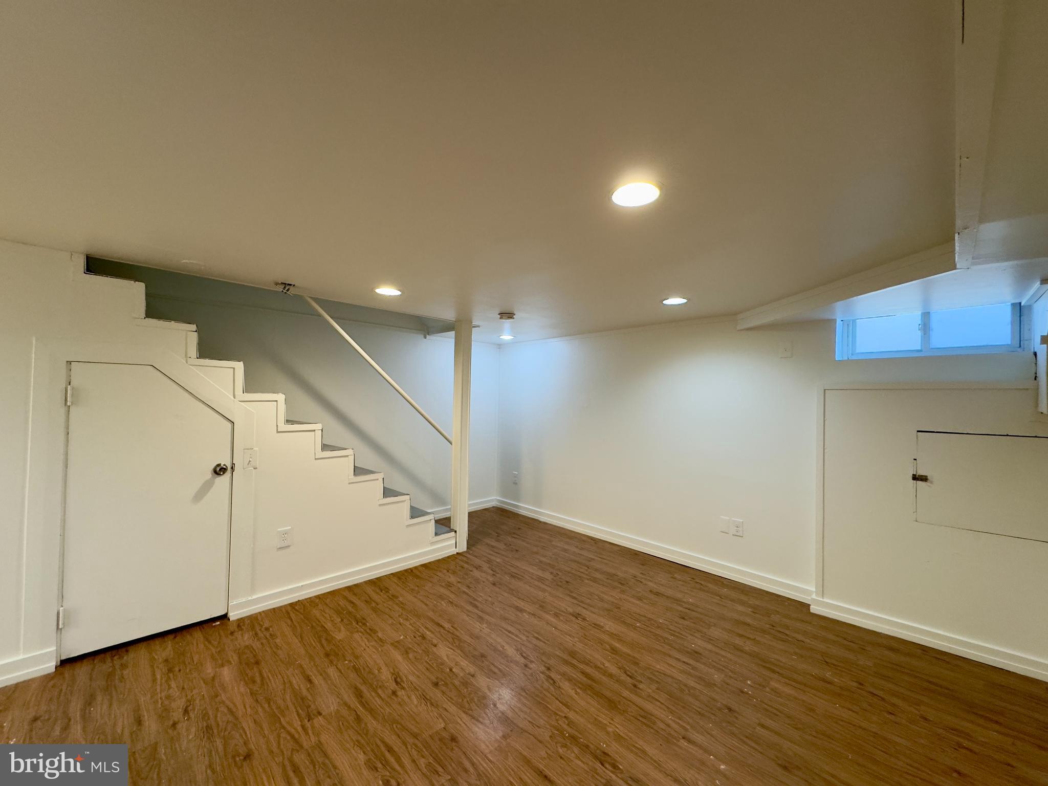 GREEKTOWN - Residential Lease