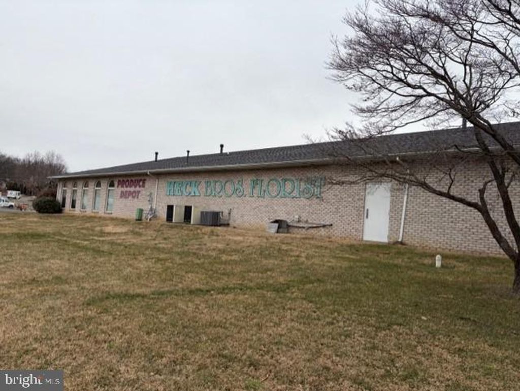 Photo of 3801 - R Perkiomen Avenue, READING, PA 19606 (MLS # PABK2066990)