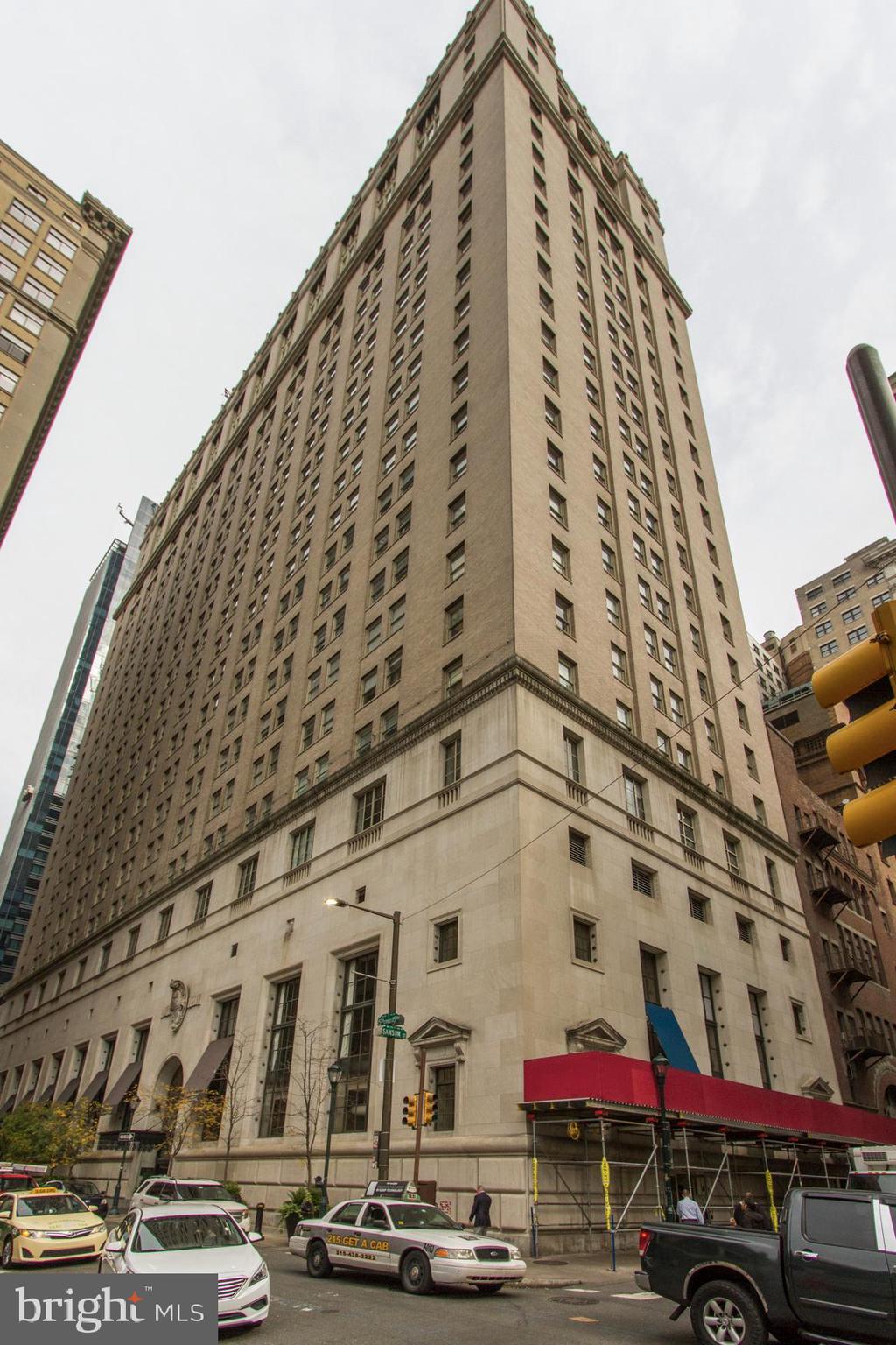 CENTER CITY - Residential