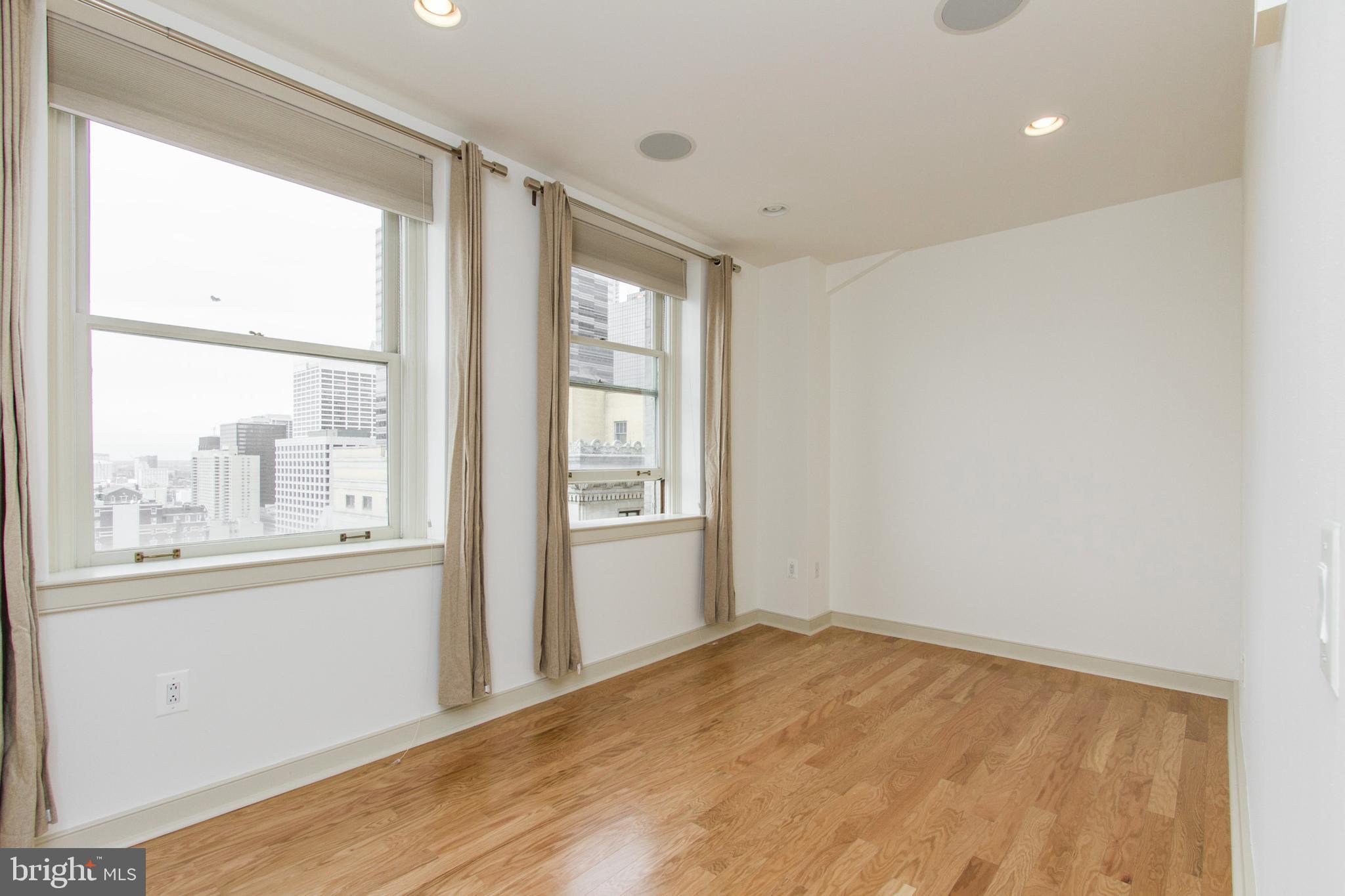 CENTER CITY - Residential