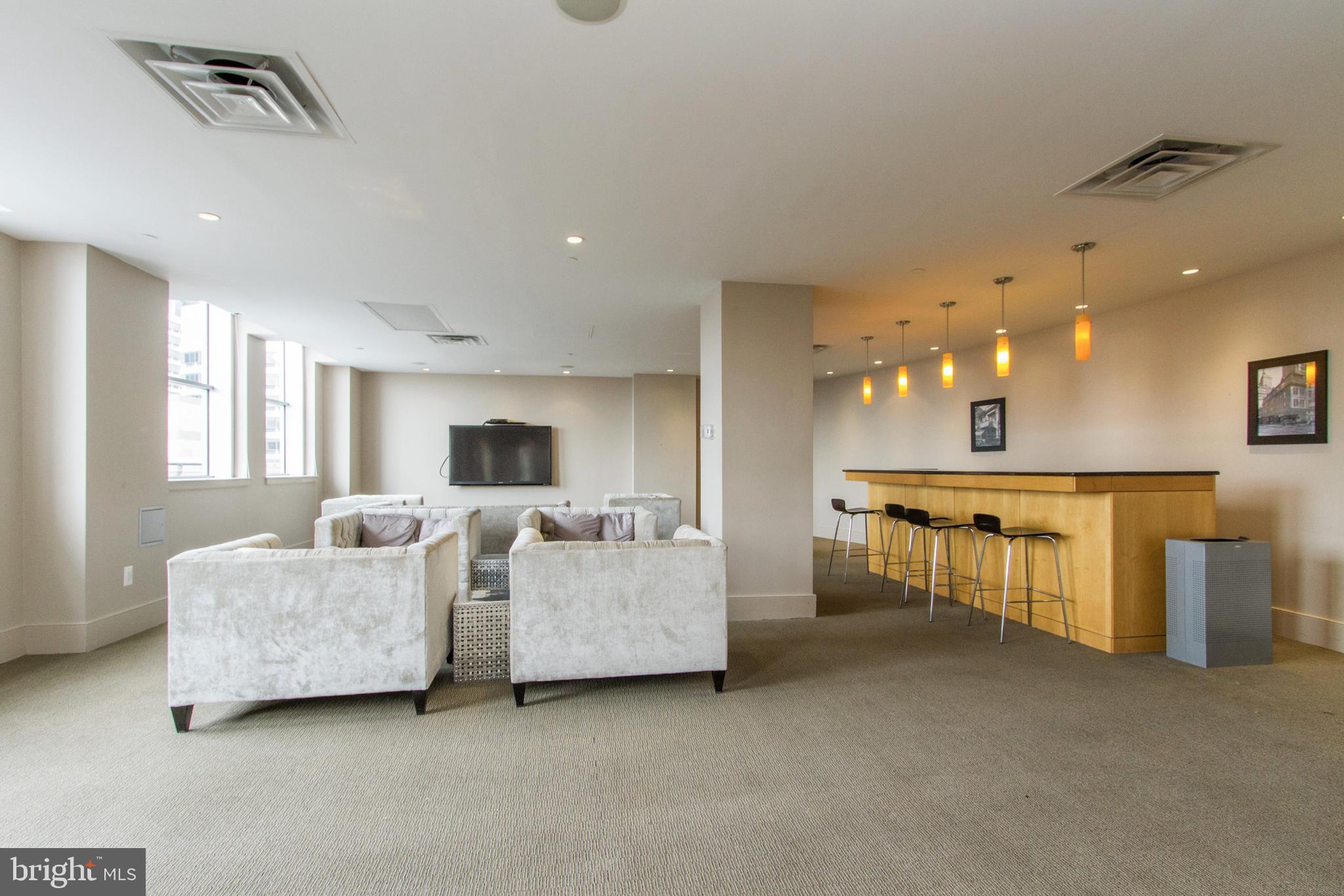 CENTER CITY - Residential