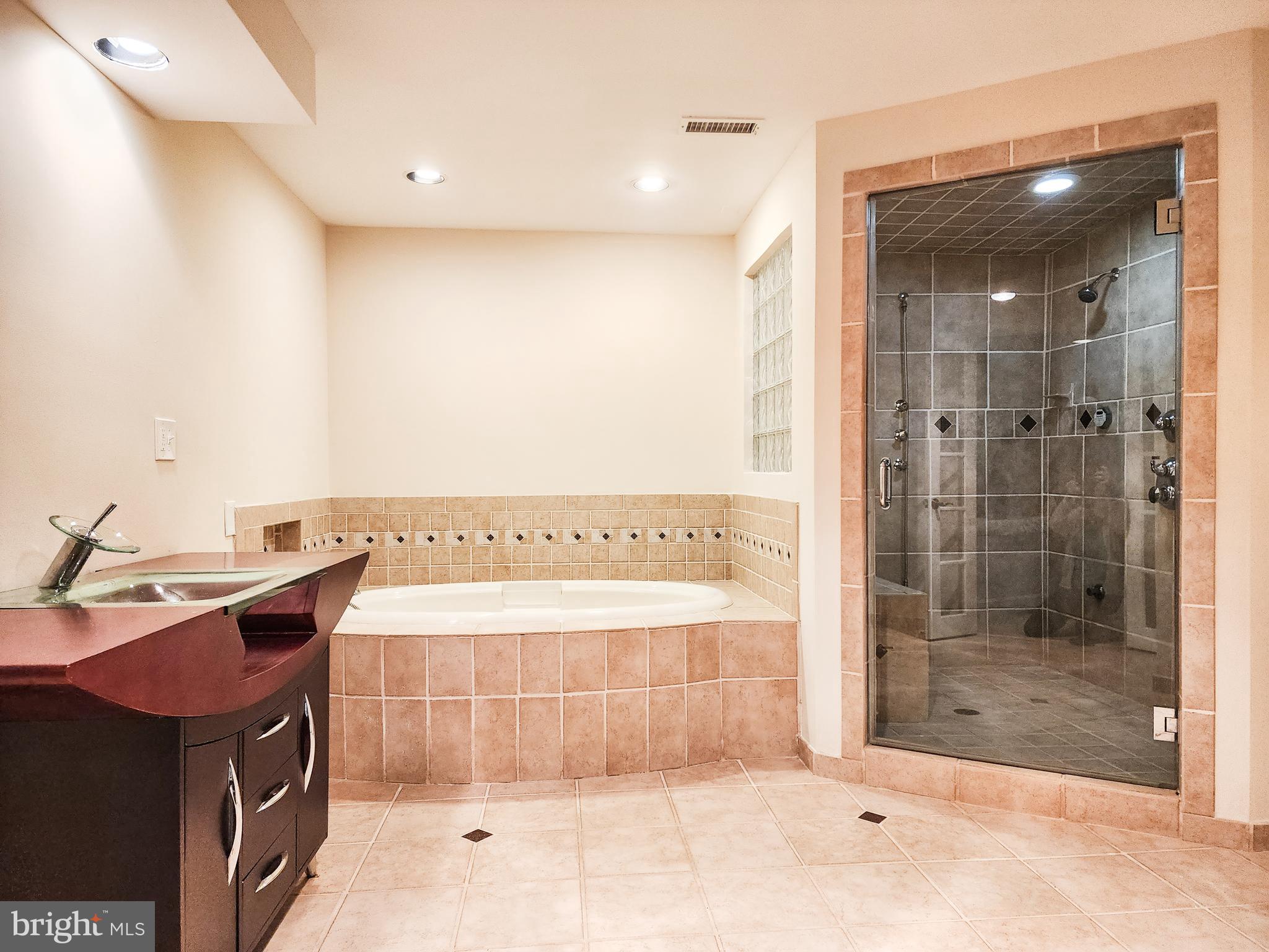 LONGLEAF-PLAT 1> - Residential