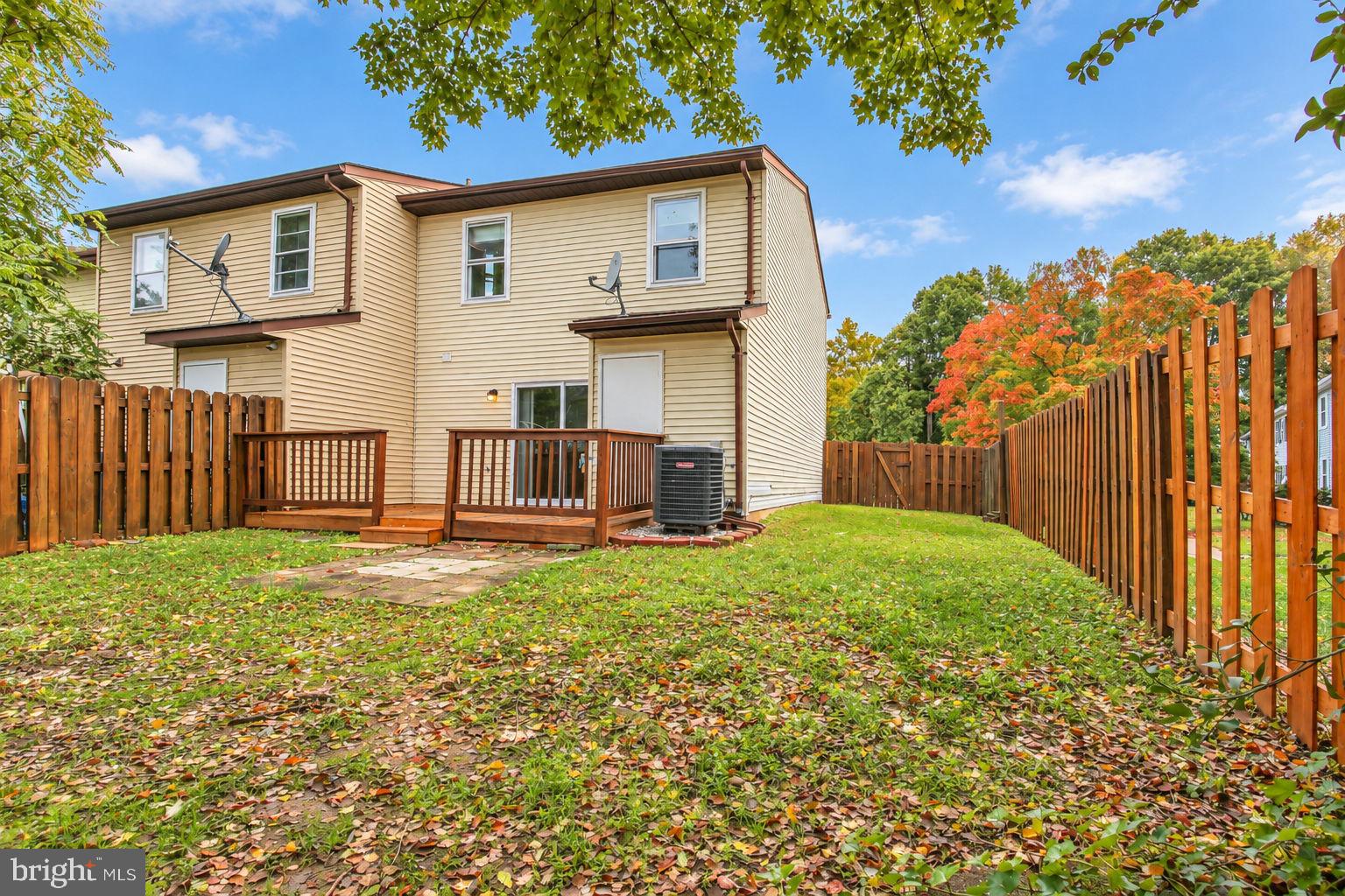5116 COTTONWOOD COURT