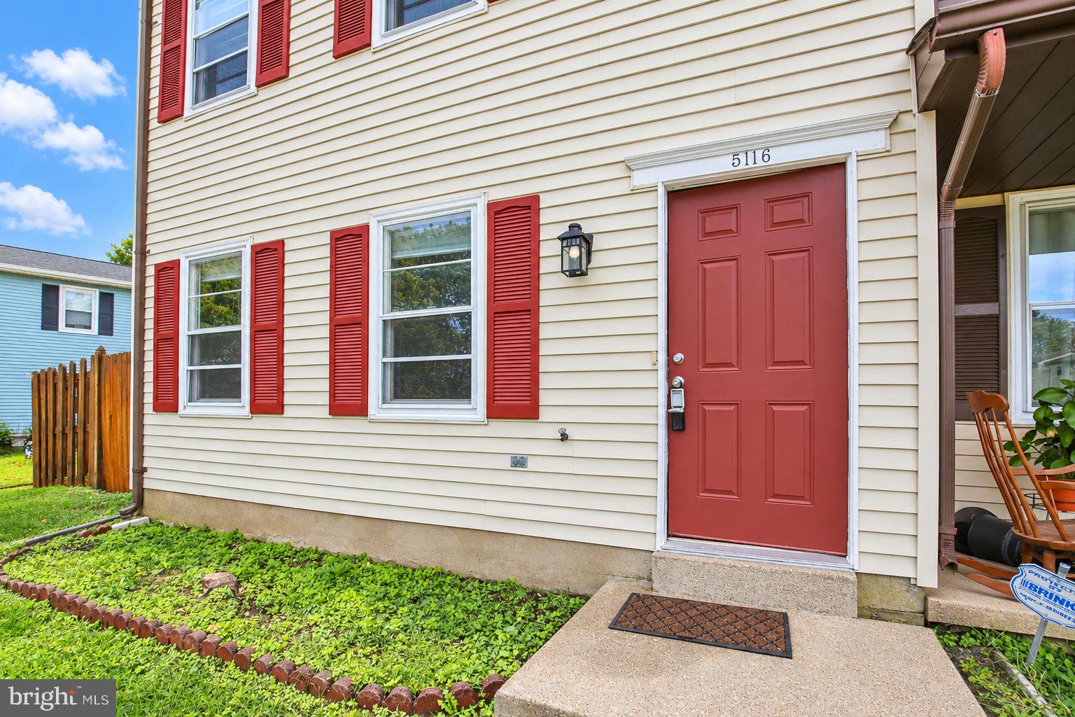 5116 COTTONWOOD COURT