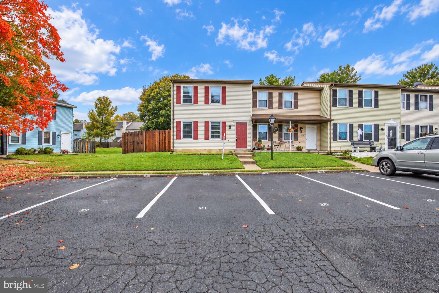 5116 COTTONWOOD COURT
