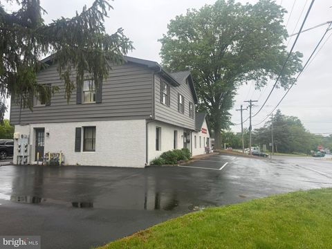 Photo of 347 2nd Street Pike, SOUTHAMPTON, PA 18966 (MLS # PABU2120638)