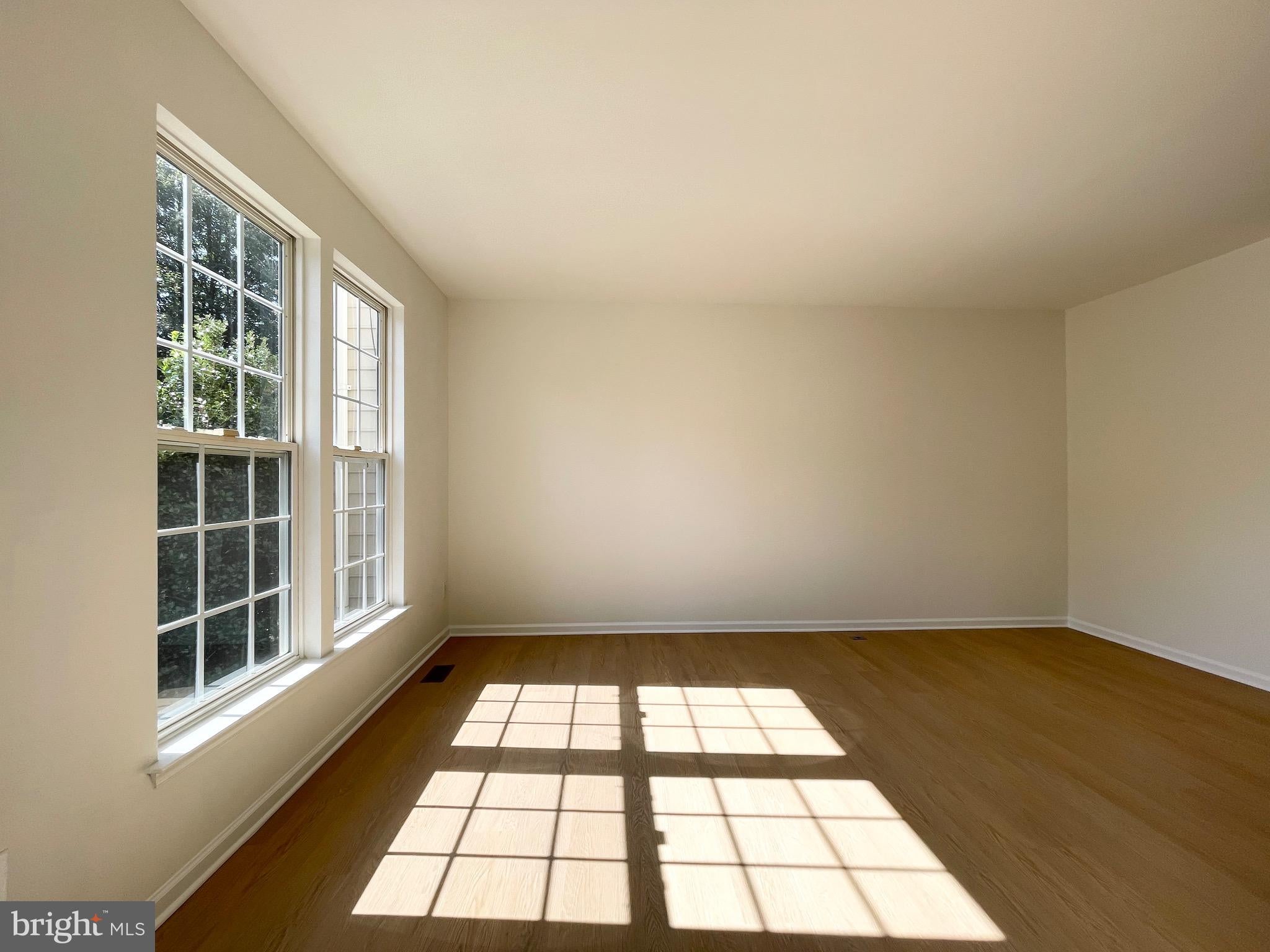 3544 WINTHROP LANE