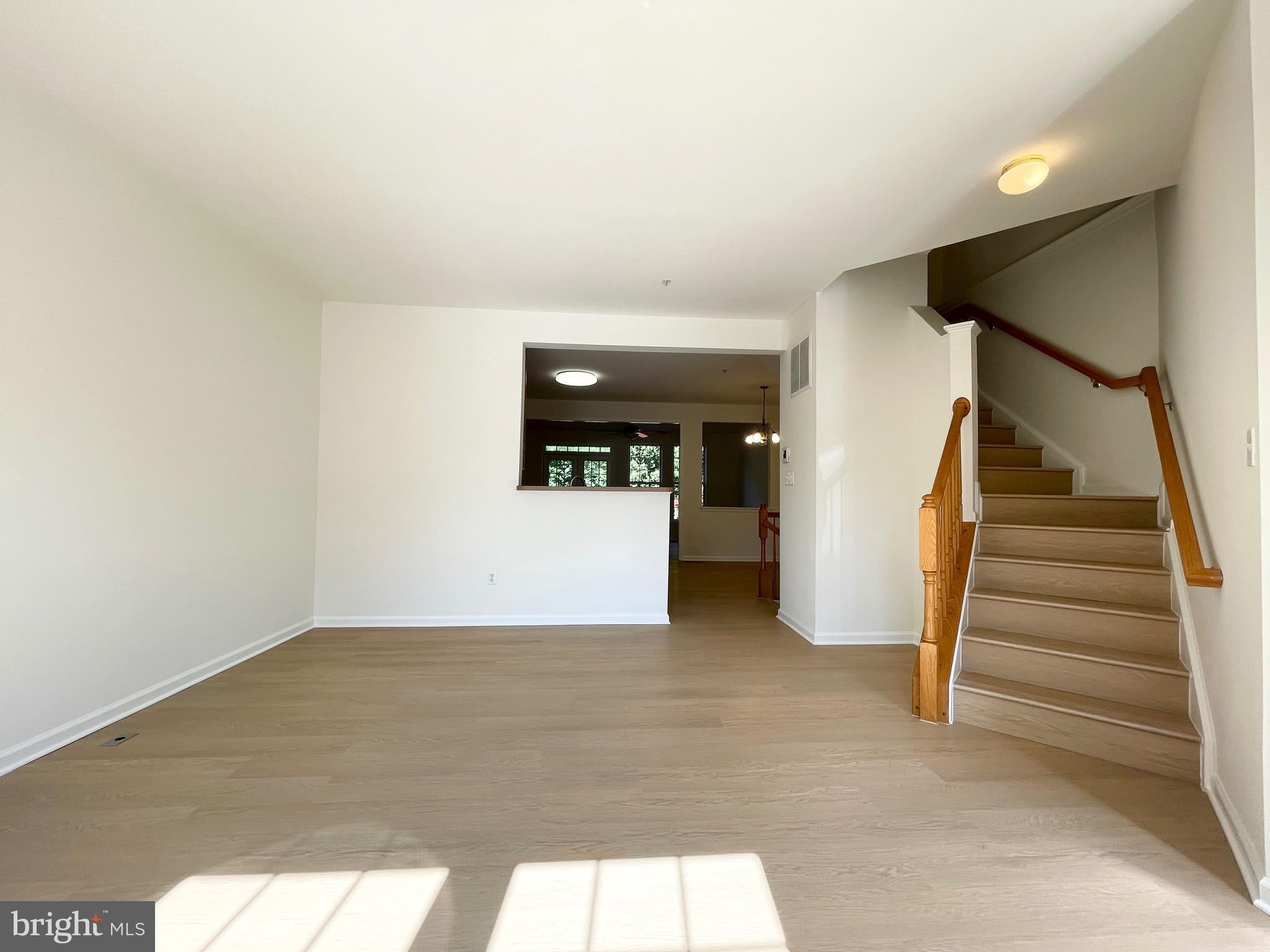 3544 WINTHROP LANE