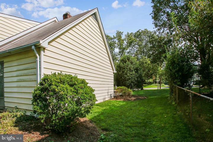 FOXHALL - Residential