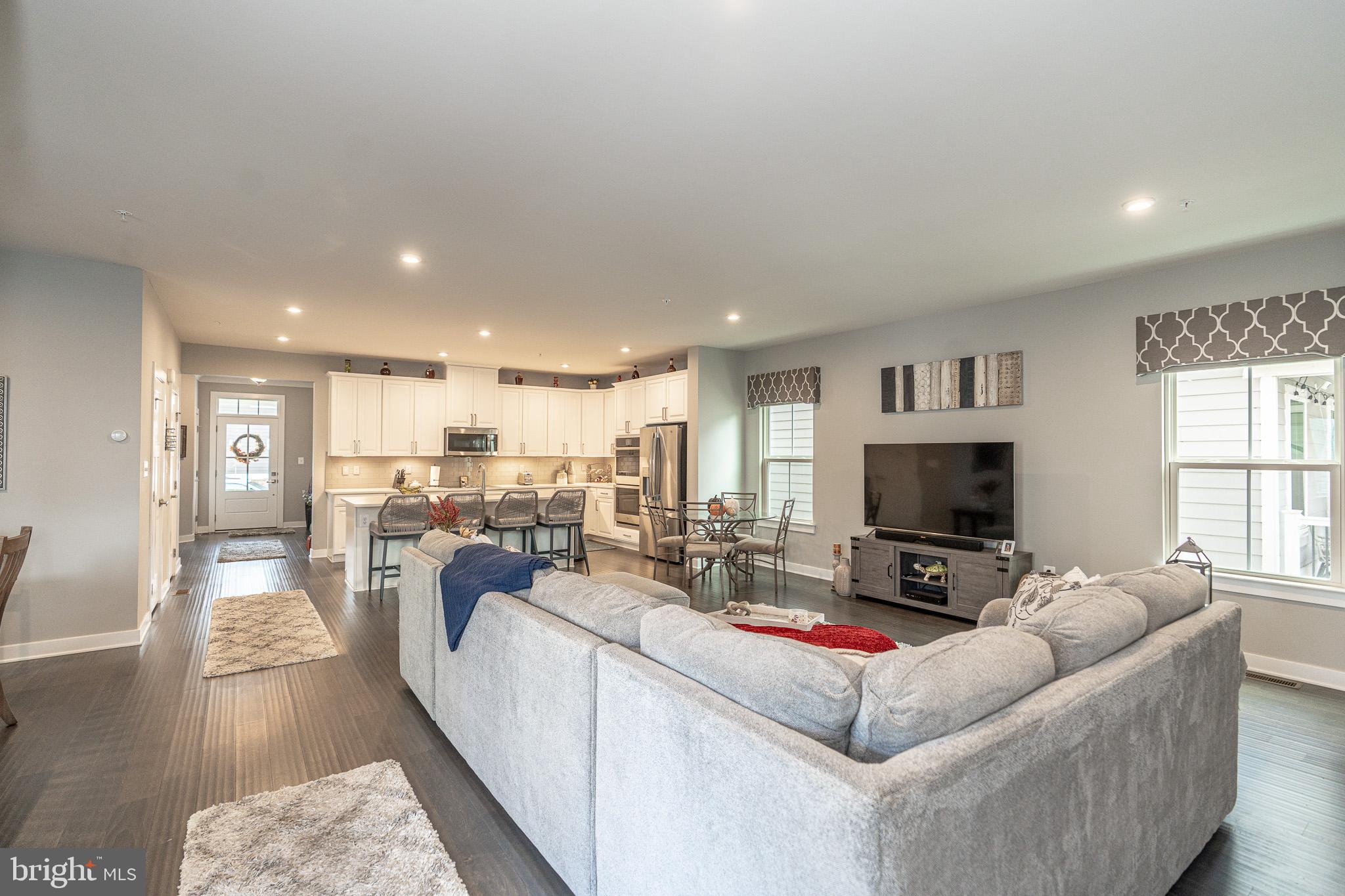 GREENLEIGH AT CROSSROADS - Residential