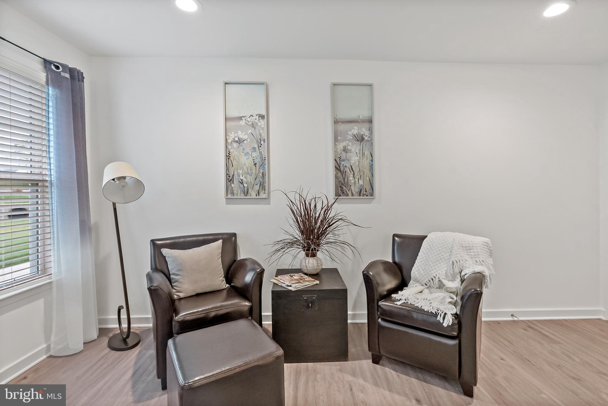 CARDINAL POINTE - Residential