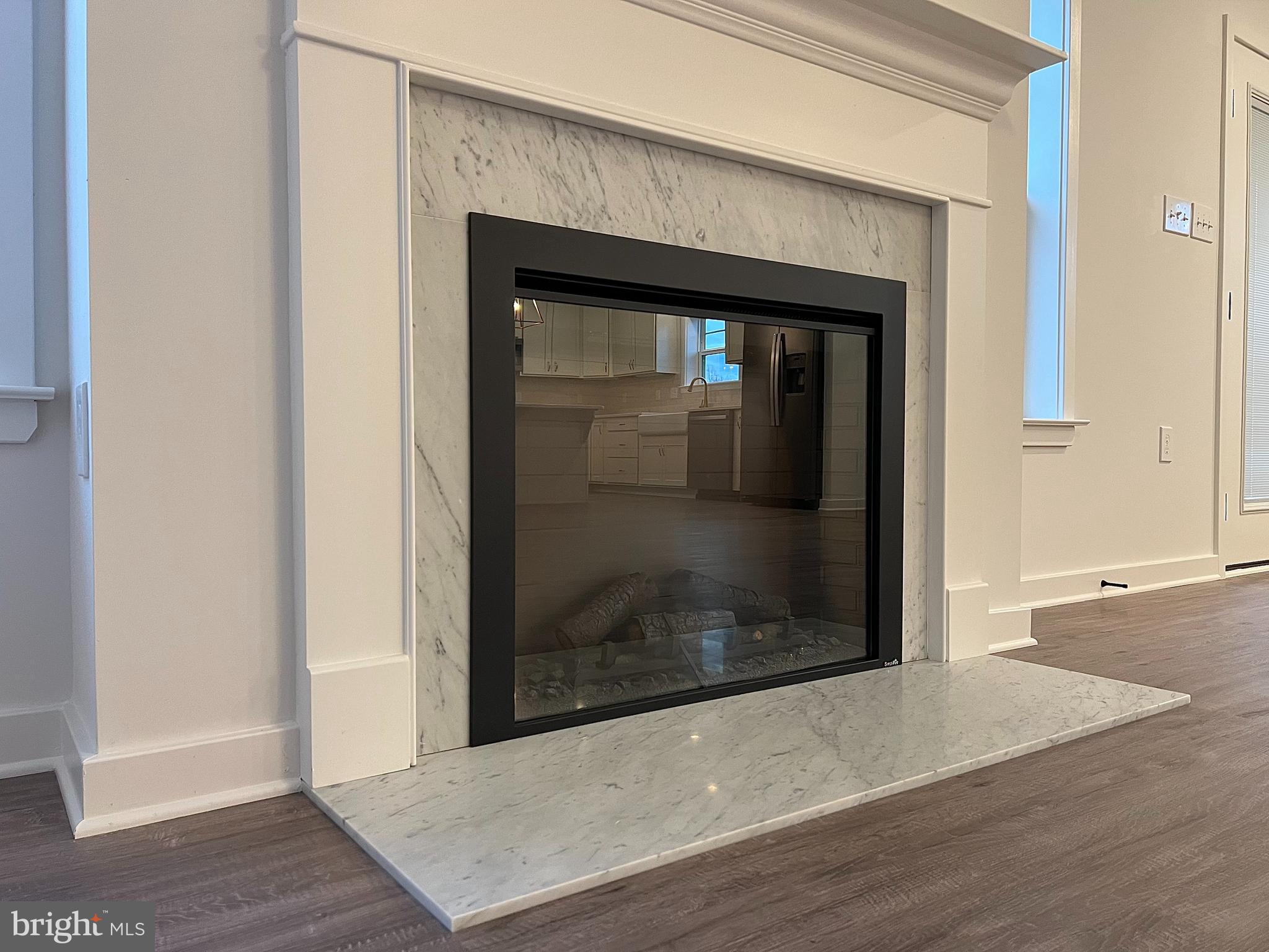 CARDINAL POINTE - Residential