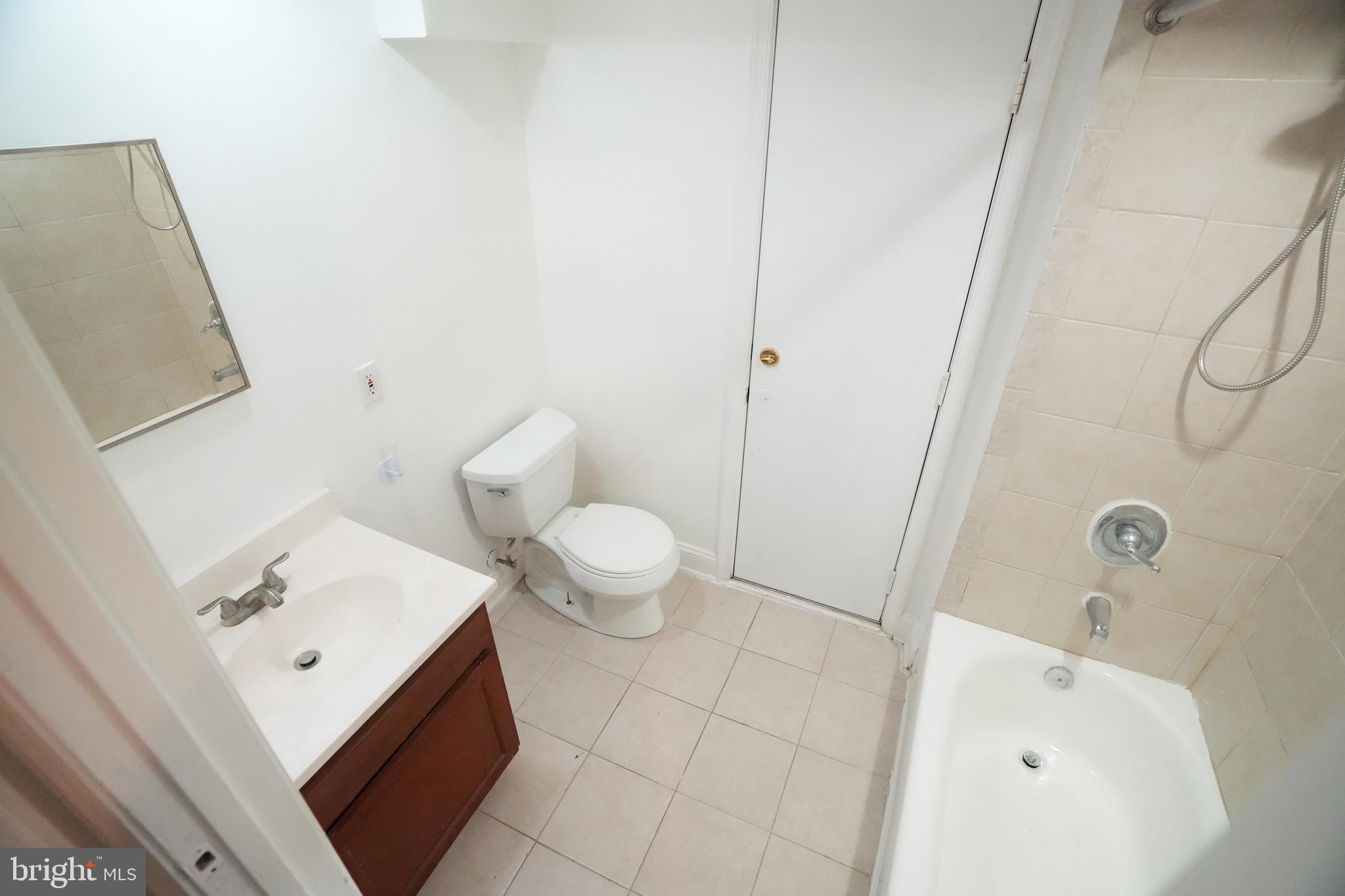 NAUCK GREEN VALLEY - Residential Lease