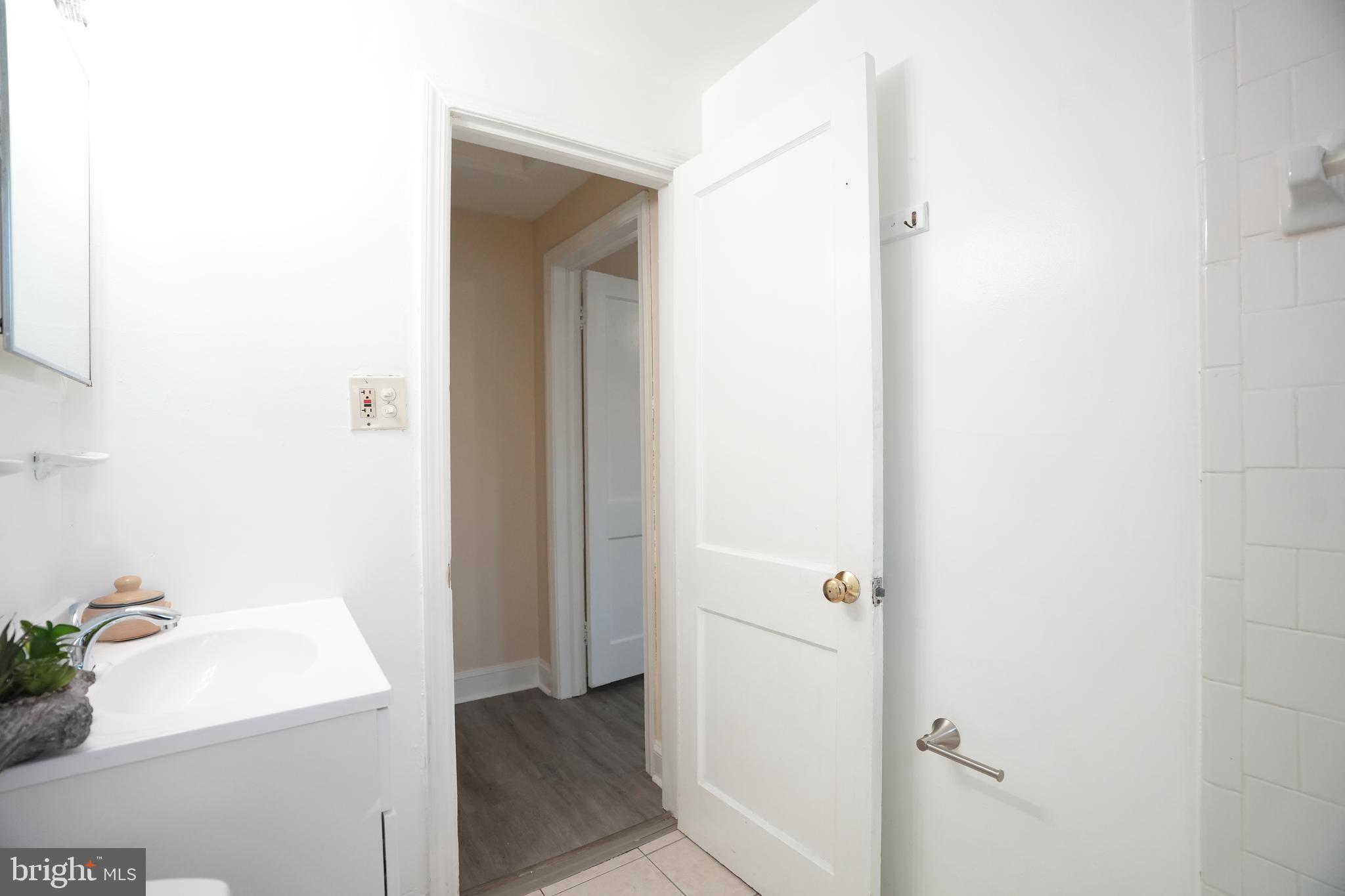 NAUCK GREEN VALLEY - Residential Lease