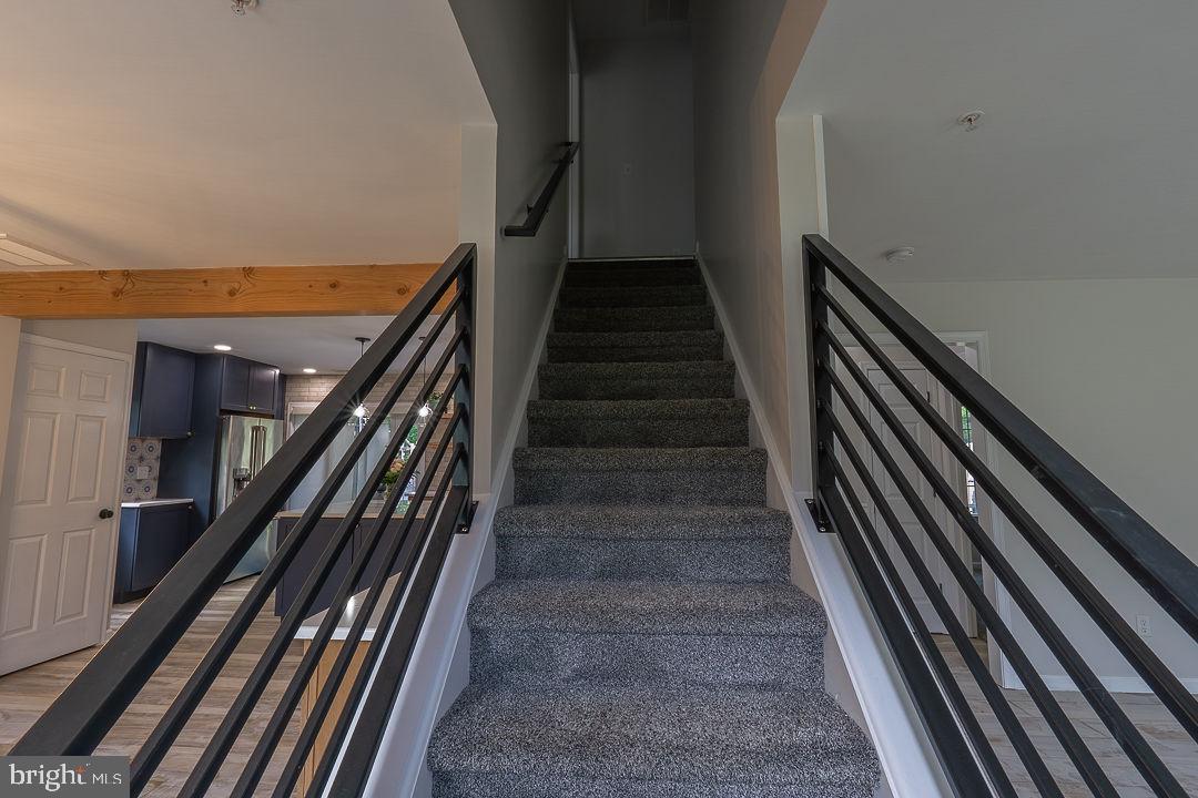 CHESAPEAKE LANDING - Residential