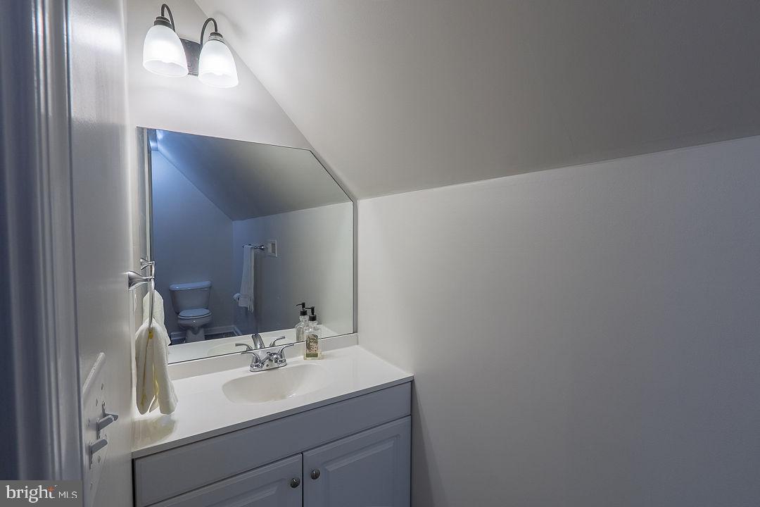 CHESAPEAKE LANDING - Residential