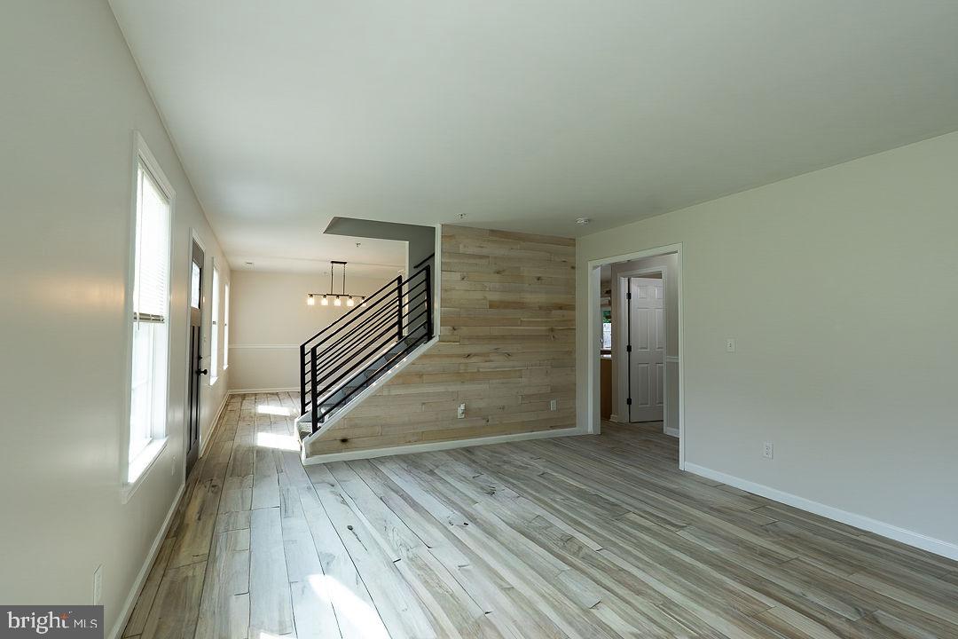 CHESAPEAKE LANDING - Residential