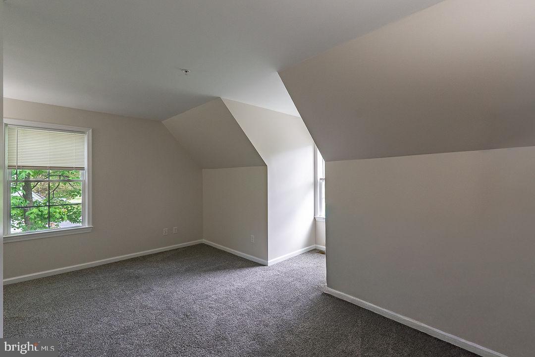 CHESAPEAKE LANDING - Residential