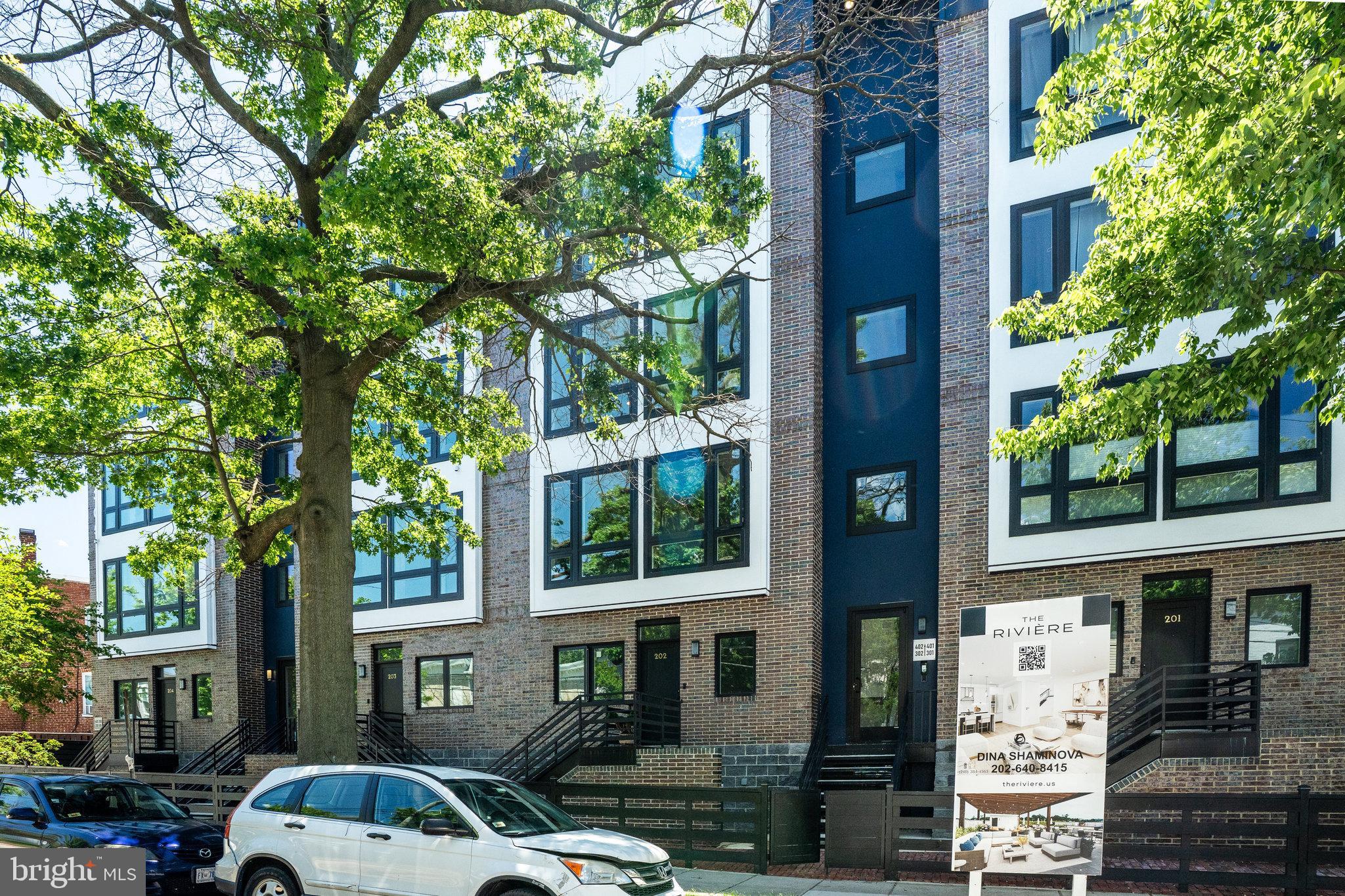 2326 NICHOLSON STREET SE