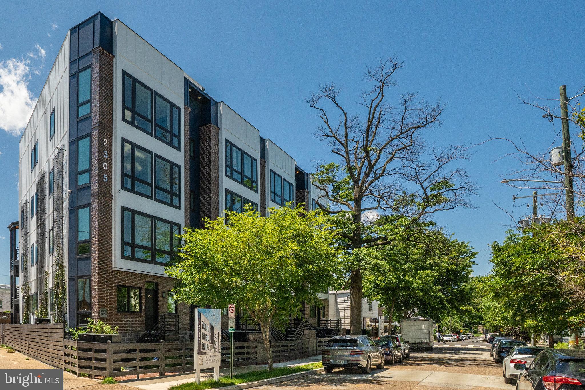 2326 NICHOLSON STREET SE