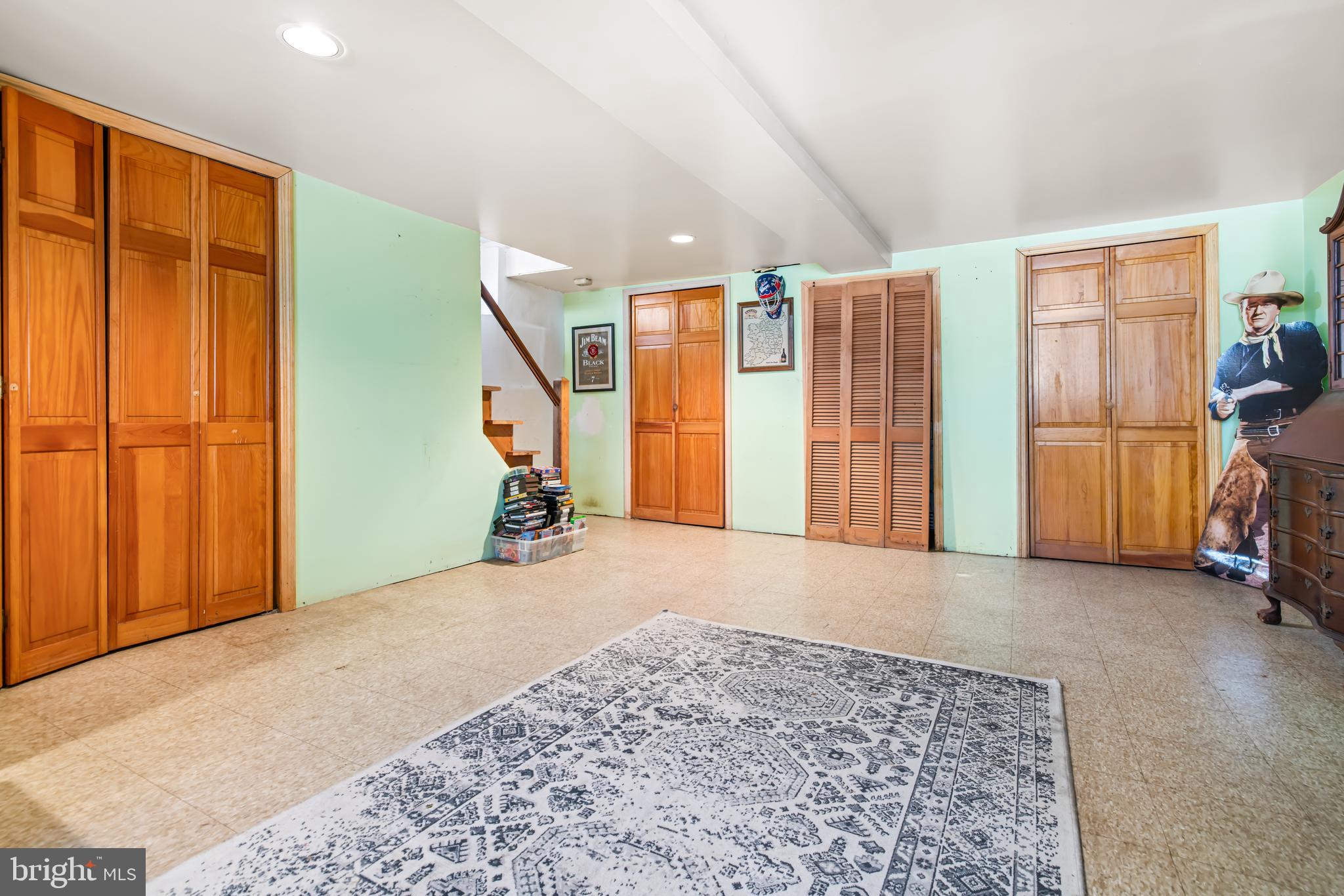 MAYFAIR (WEST) - Residential