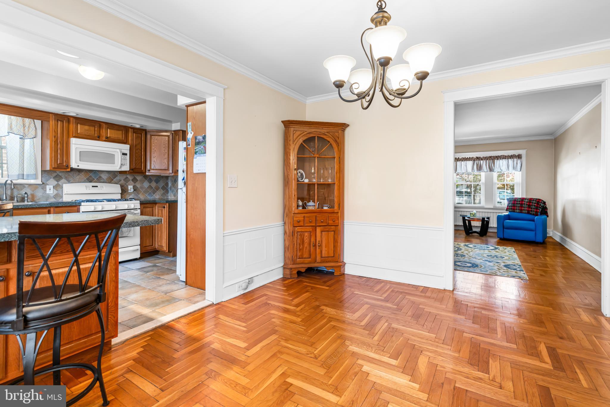 MAYFAIR (WEST) - Residential