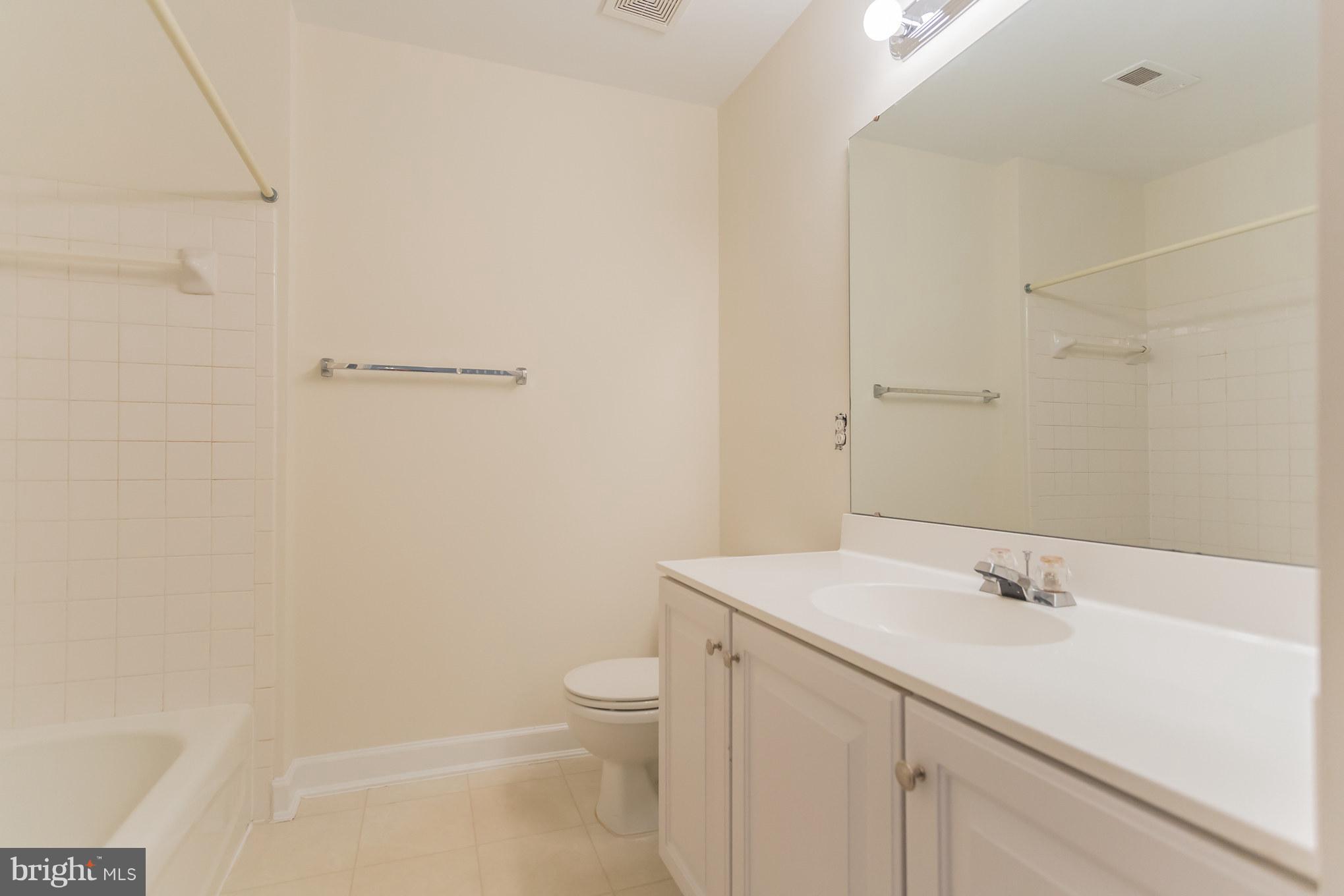 SOMERSET - Residential