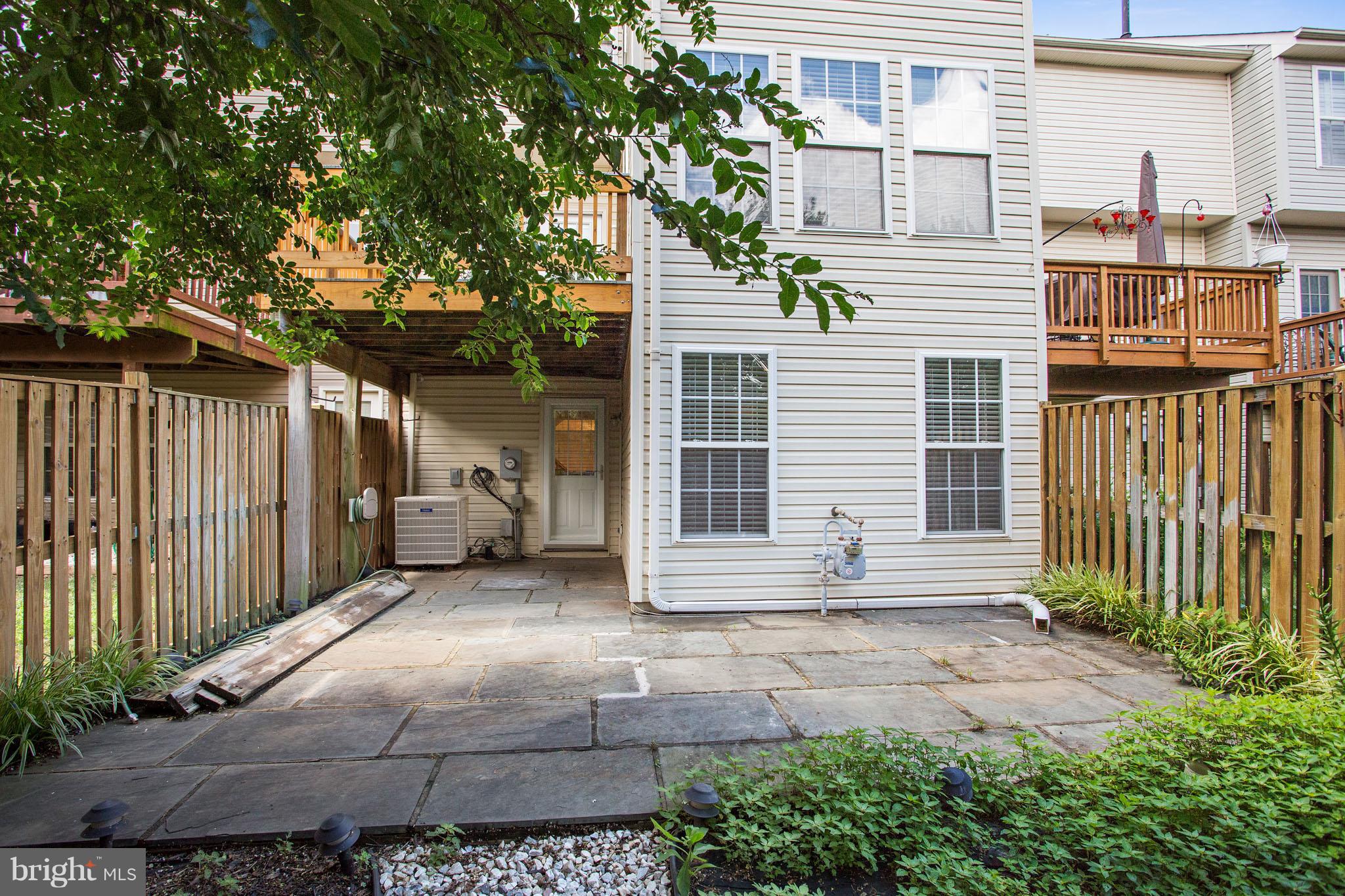 SOMERSET - Residential