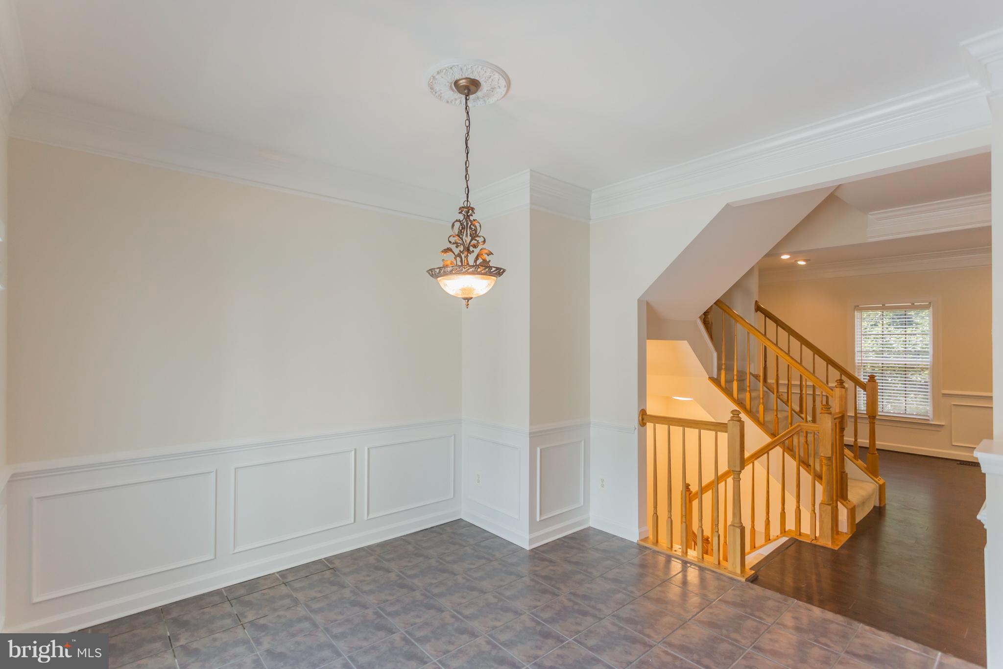 SOMERSET - Residential