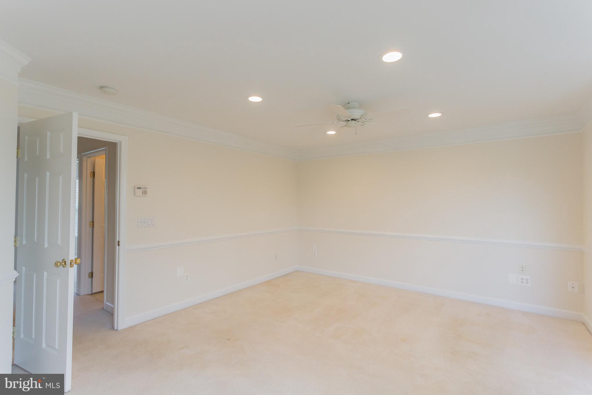 SOMERSET - Residential