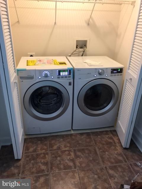 SOMERSET - Residential