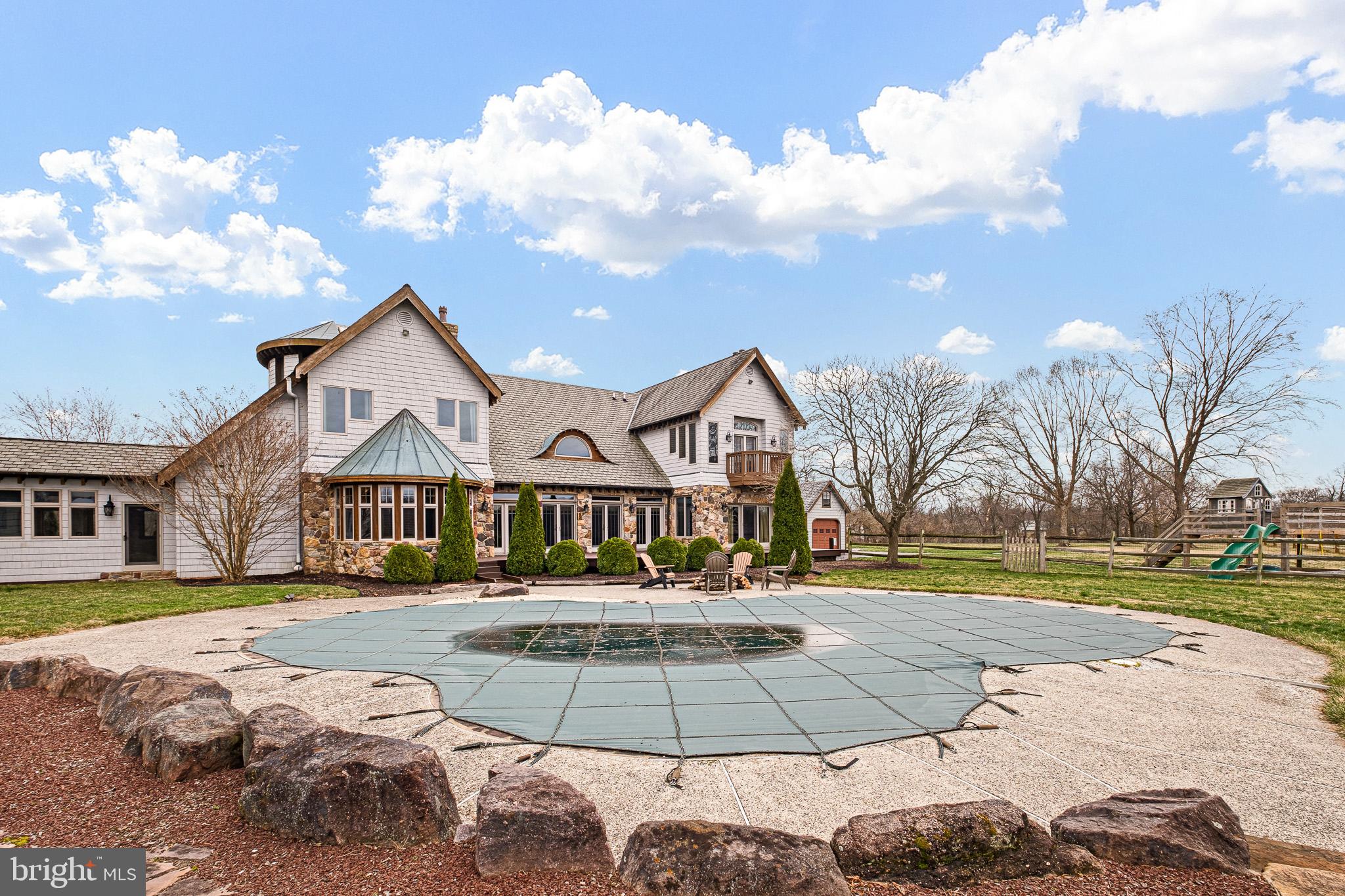 BUDDS LANDING - Residential