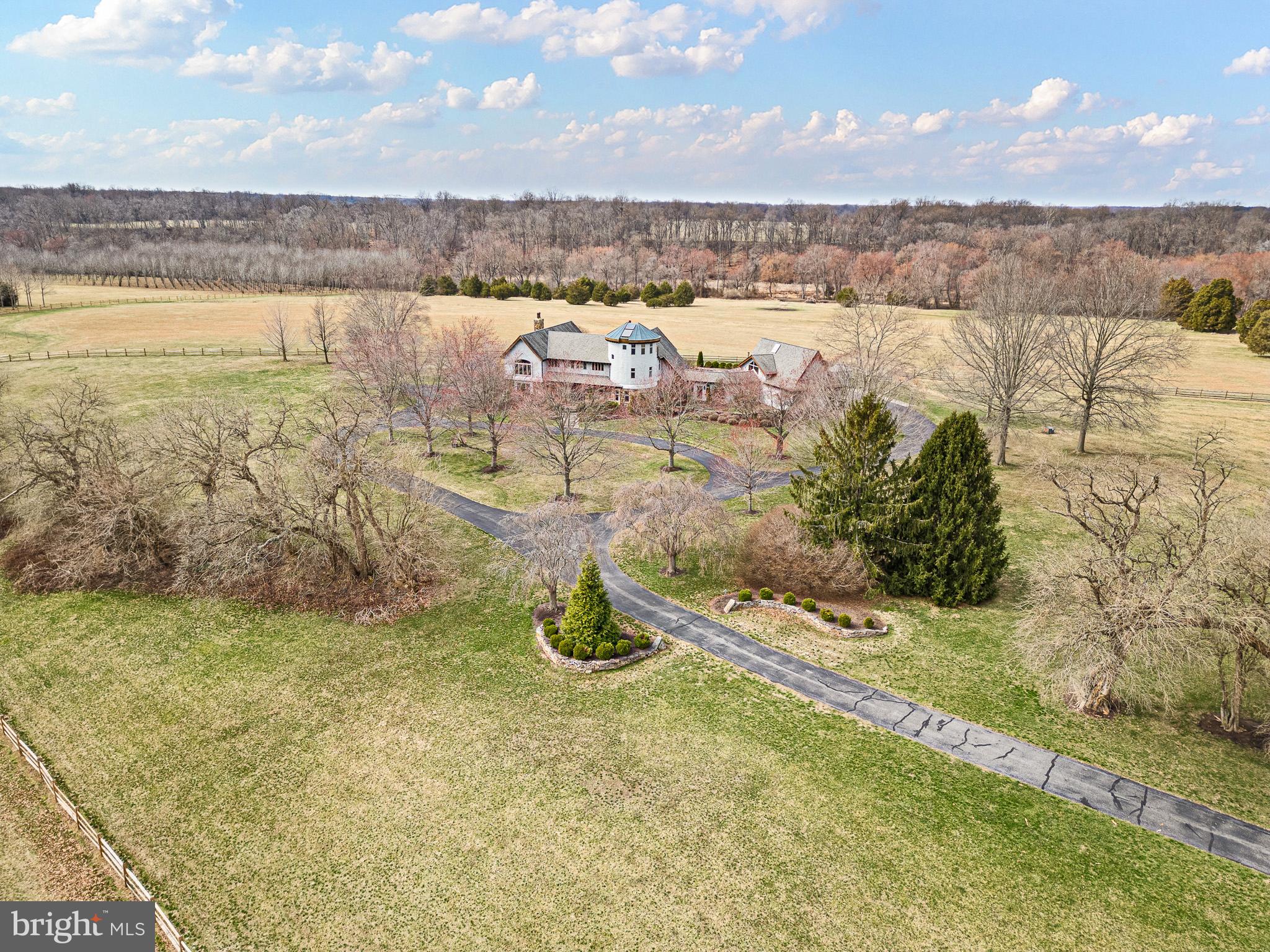 BUDDS LANDING - Residential