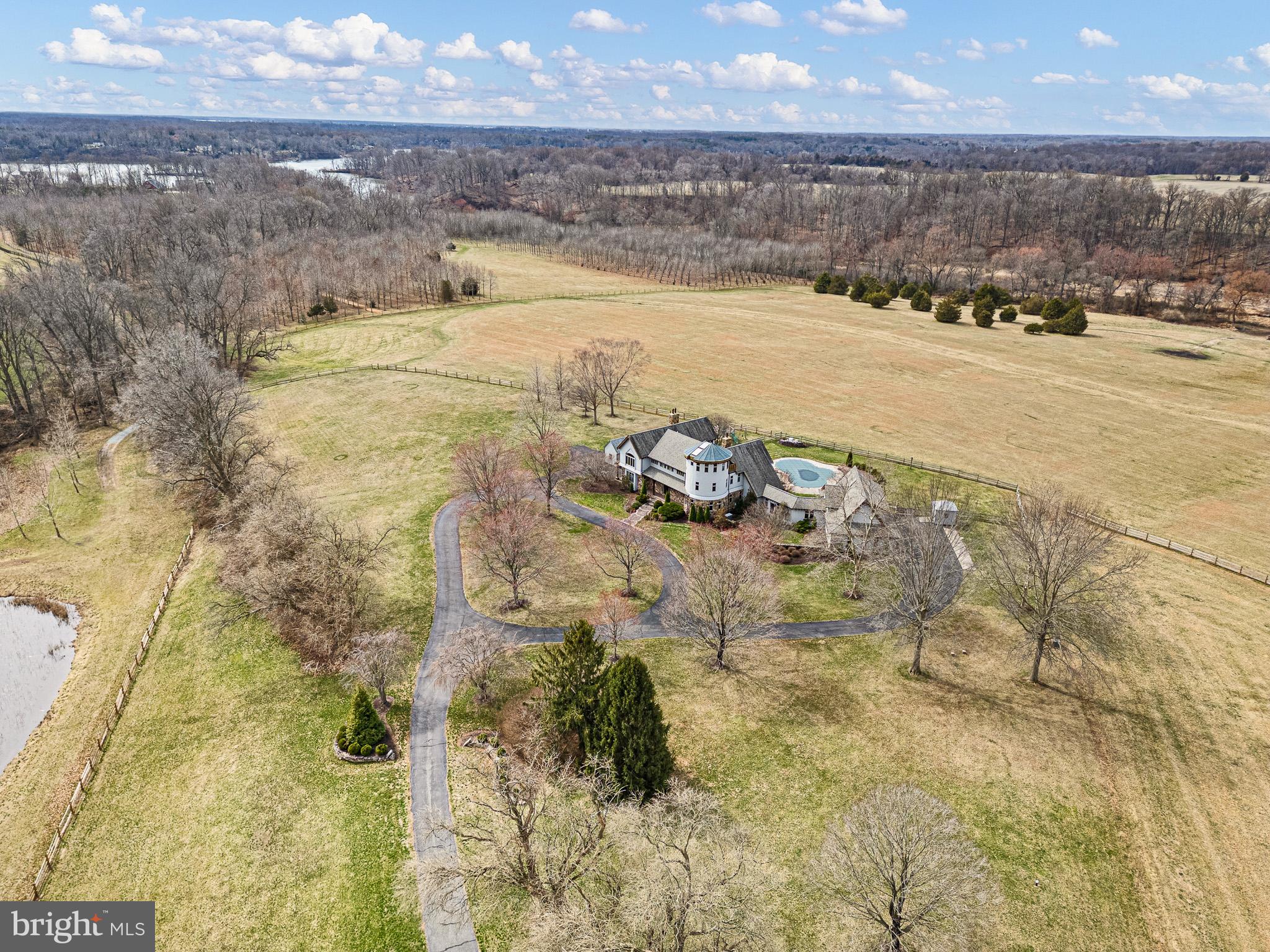 BUDDS LANDING - Residential