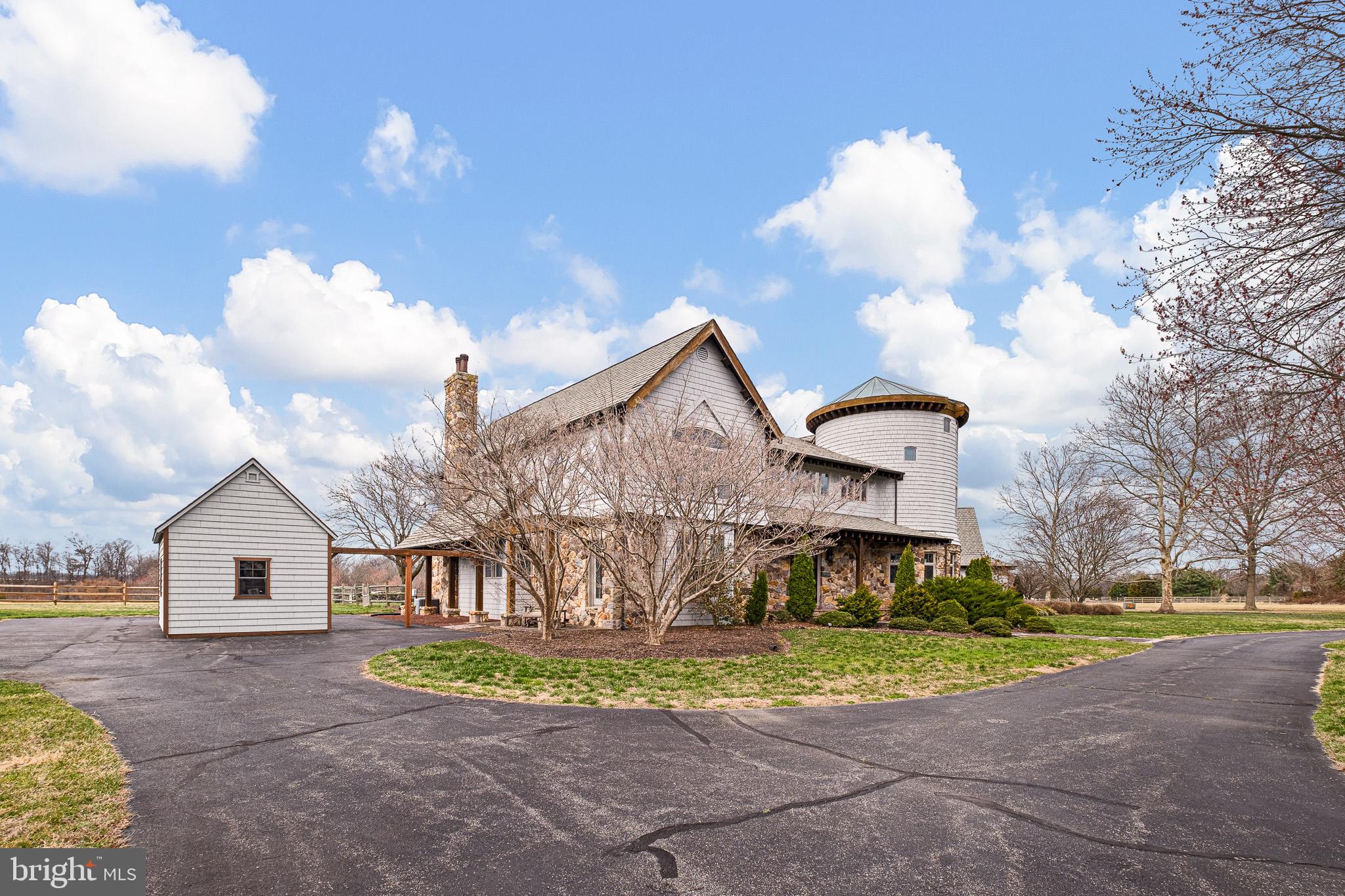 BUDDS LANDING - Residential