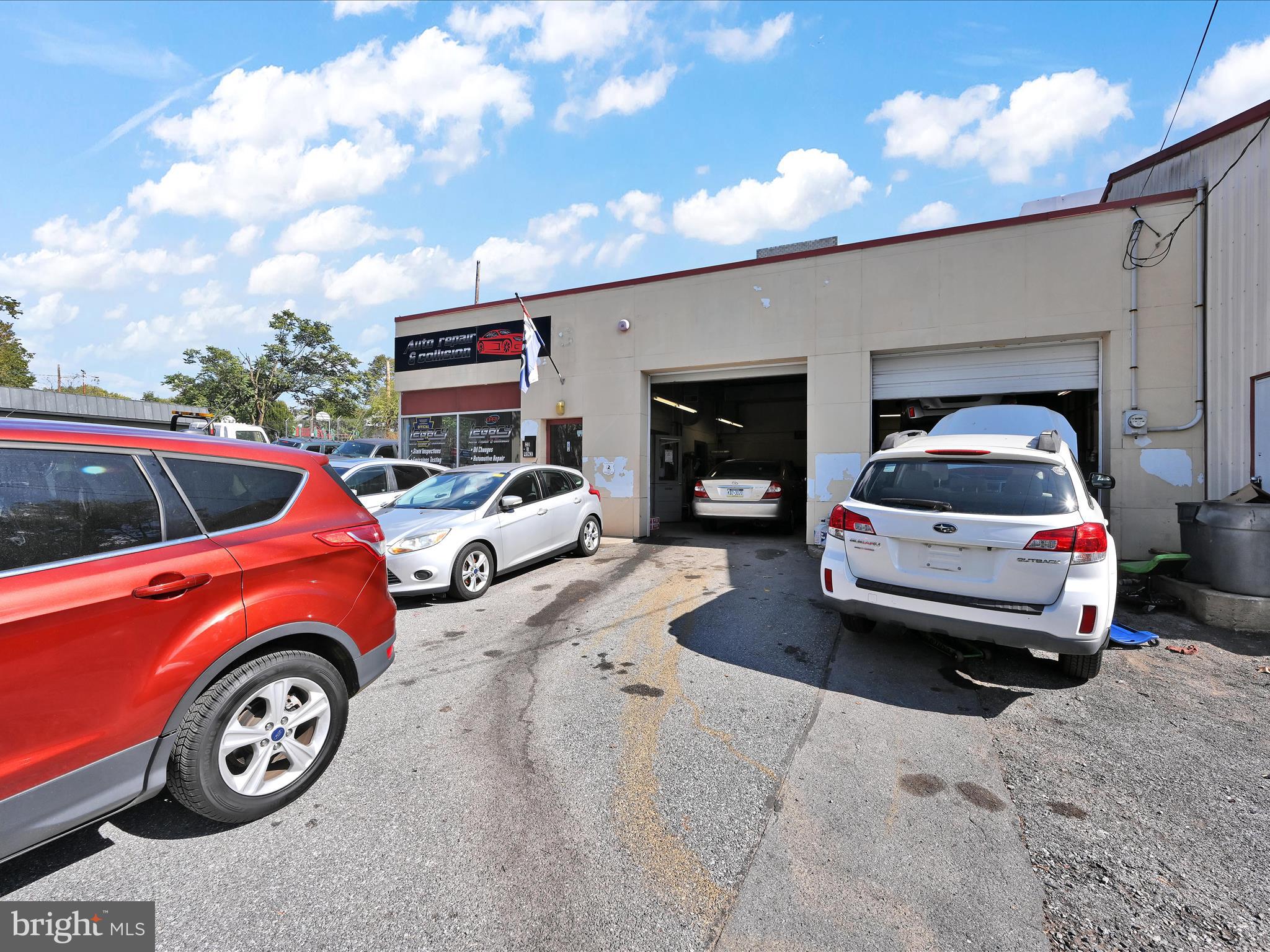 SOUTH SIDE OF CITY - Commercial Sale