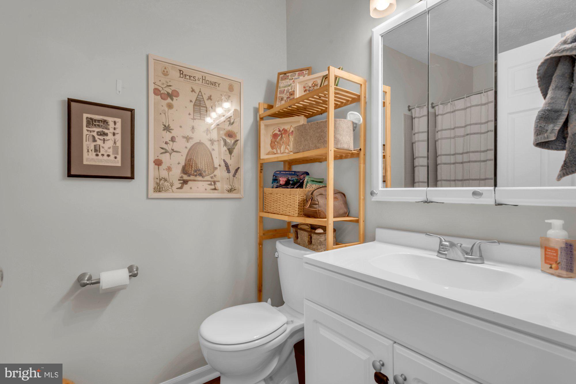 DEEP CREEK COMMONS - Residential
