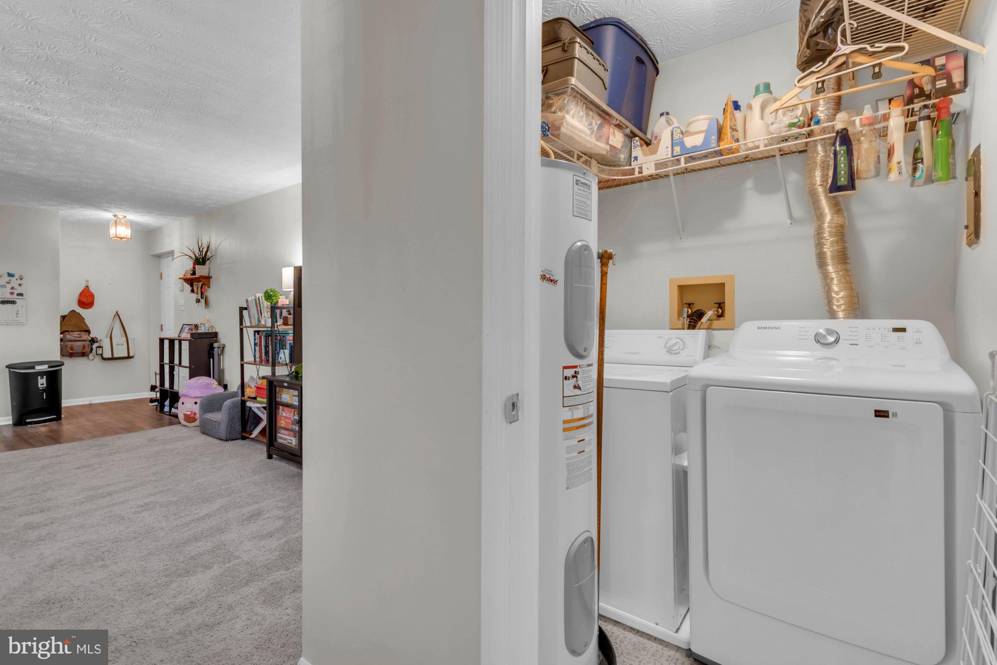 DEEP CREEK COMMONS - Residential