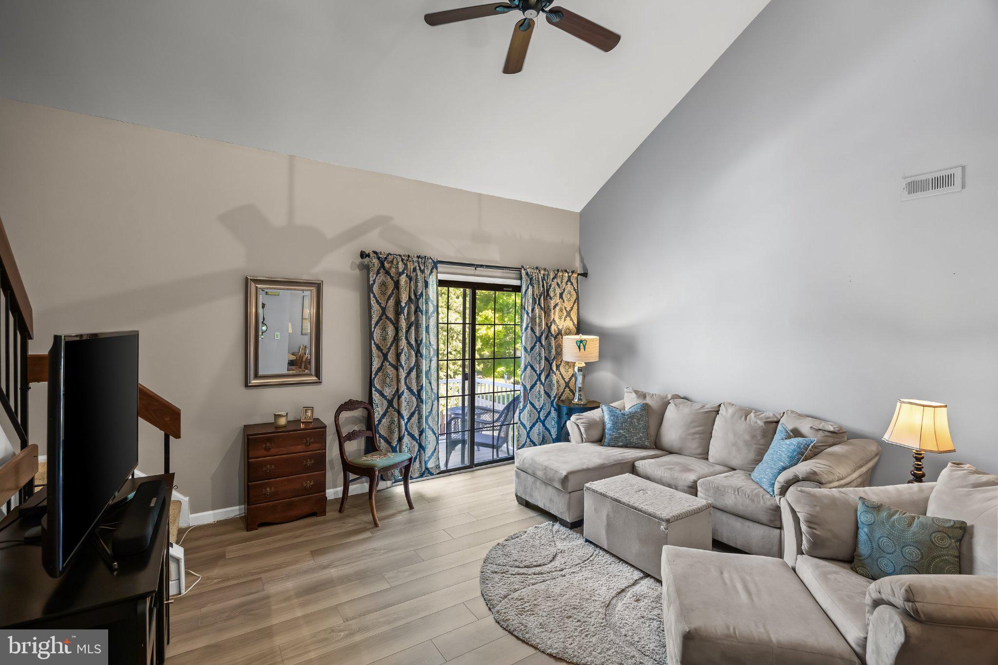282 EVERLY COURT B