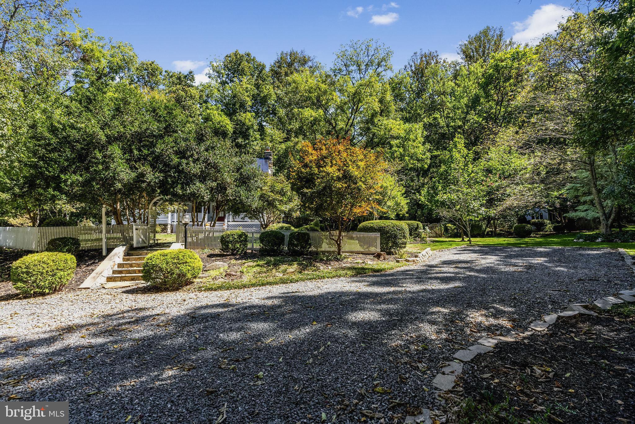 13232 LOYALTY ROAD