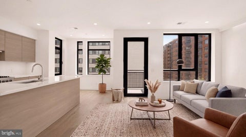 Condo For Sale - 1128 10th Street #501<br/> WASHINGTON, DC 20001