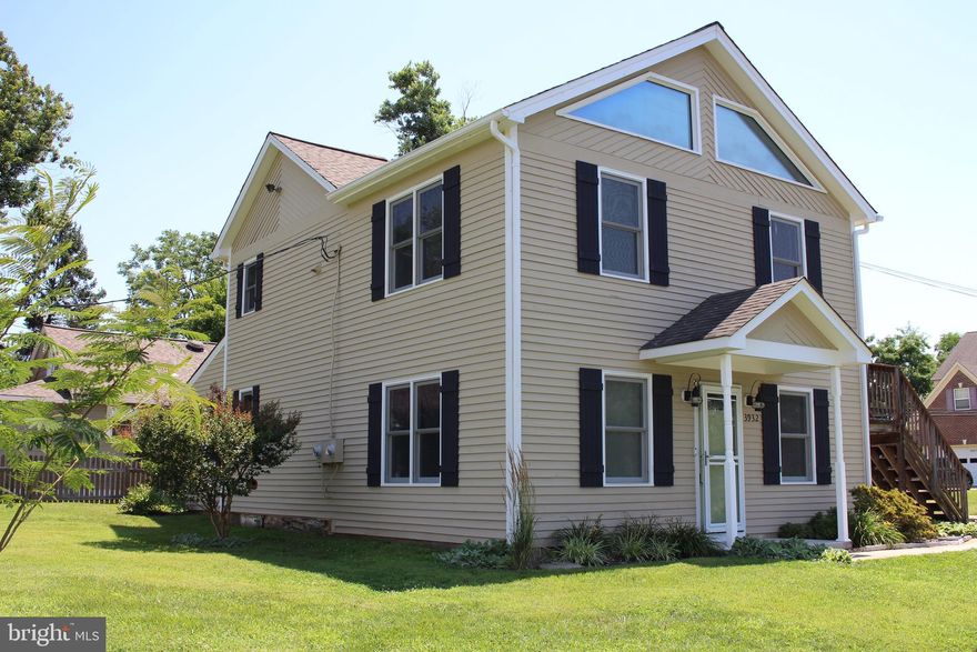 Two-unit apartment building on corner lot in the heart of Historic Dumfries.  Each unit is 2 bedroom and 1 full bath.  Well cared for and updated throughout.  Cedar siding. Parking on concrete drive for 4 cars.  Full kitchens and washer and dryer in each unit.  All separately metered except water. Trash is included and provided by the Town.  Both units are currently vacant.