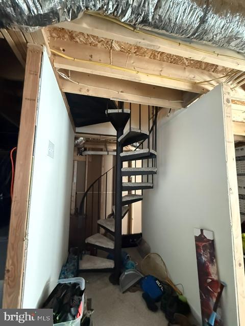 SANDFIELD - Residential