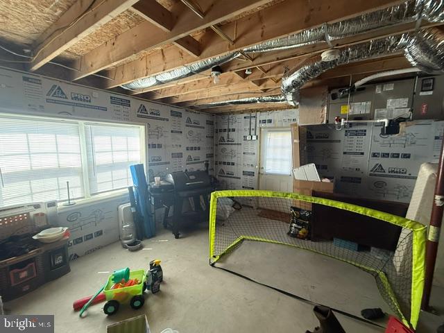 SANDFIELD - Residential