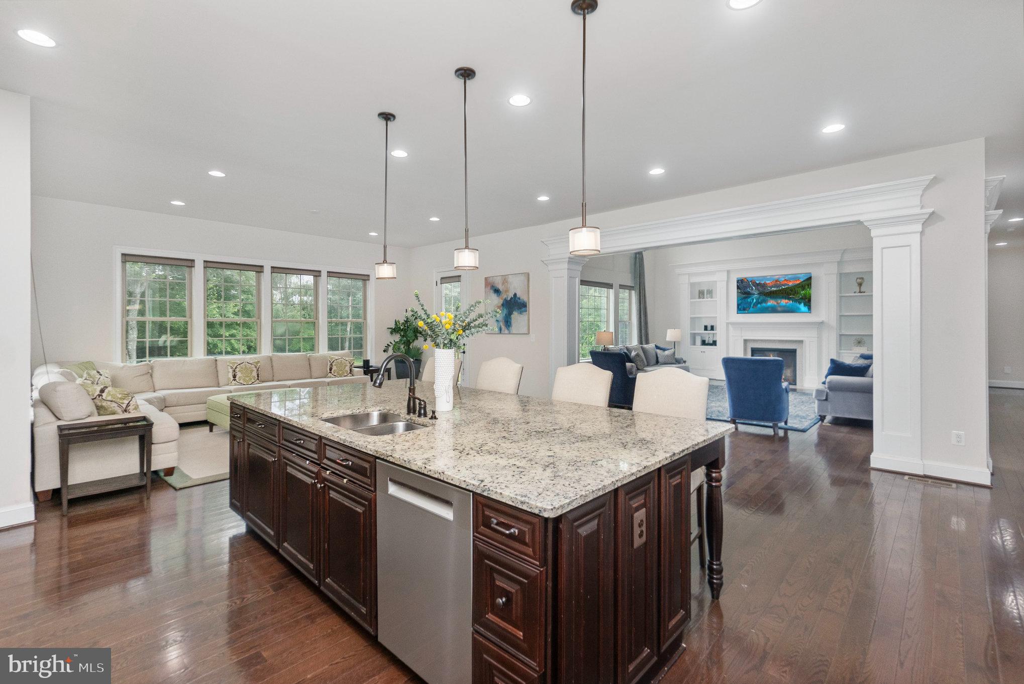 MEADOWS 2 - Residential