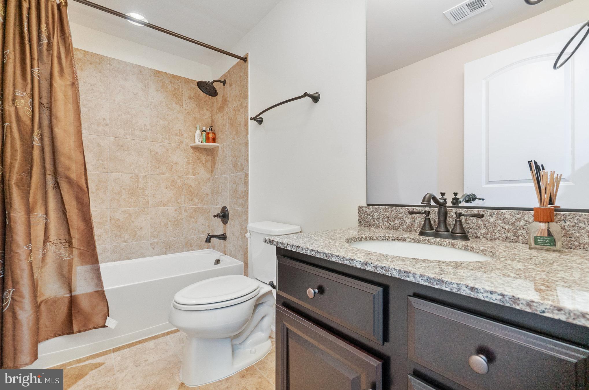 MEADOWS 2 - Residential