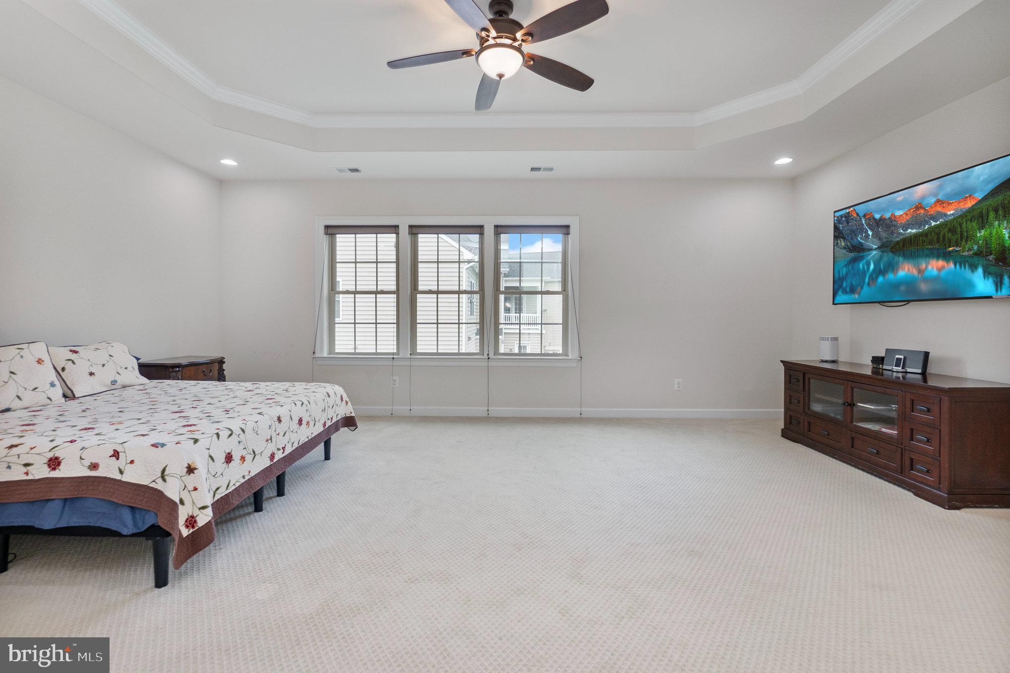 MEADOWS 2 - Residential